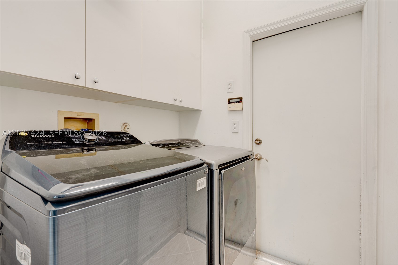 KENSINGTON - Residential