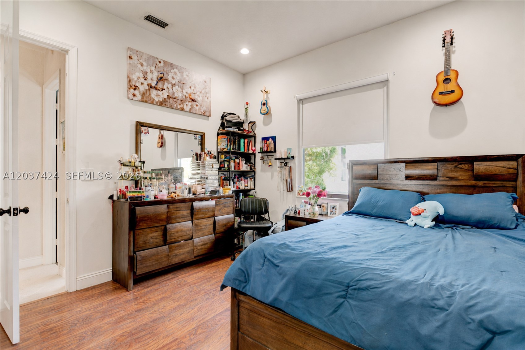 KENSINGTON - Residential