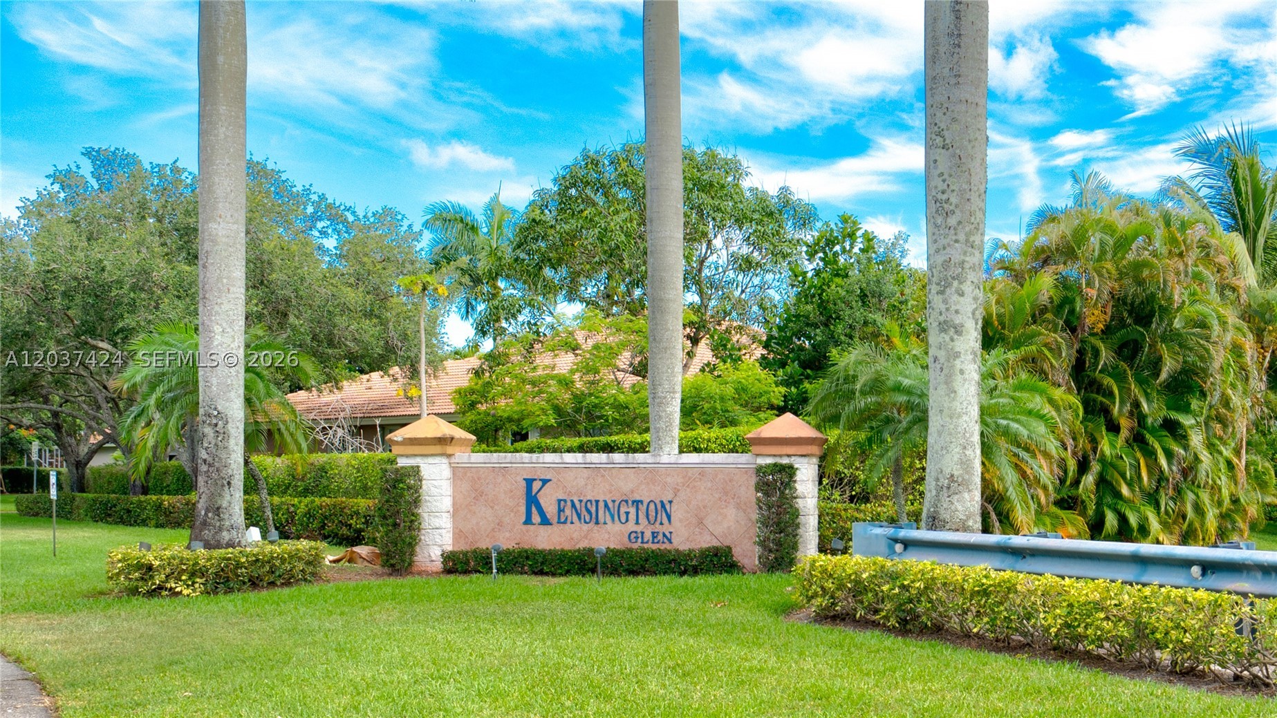 KENSINGTON - Residential