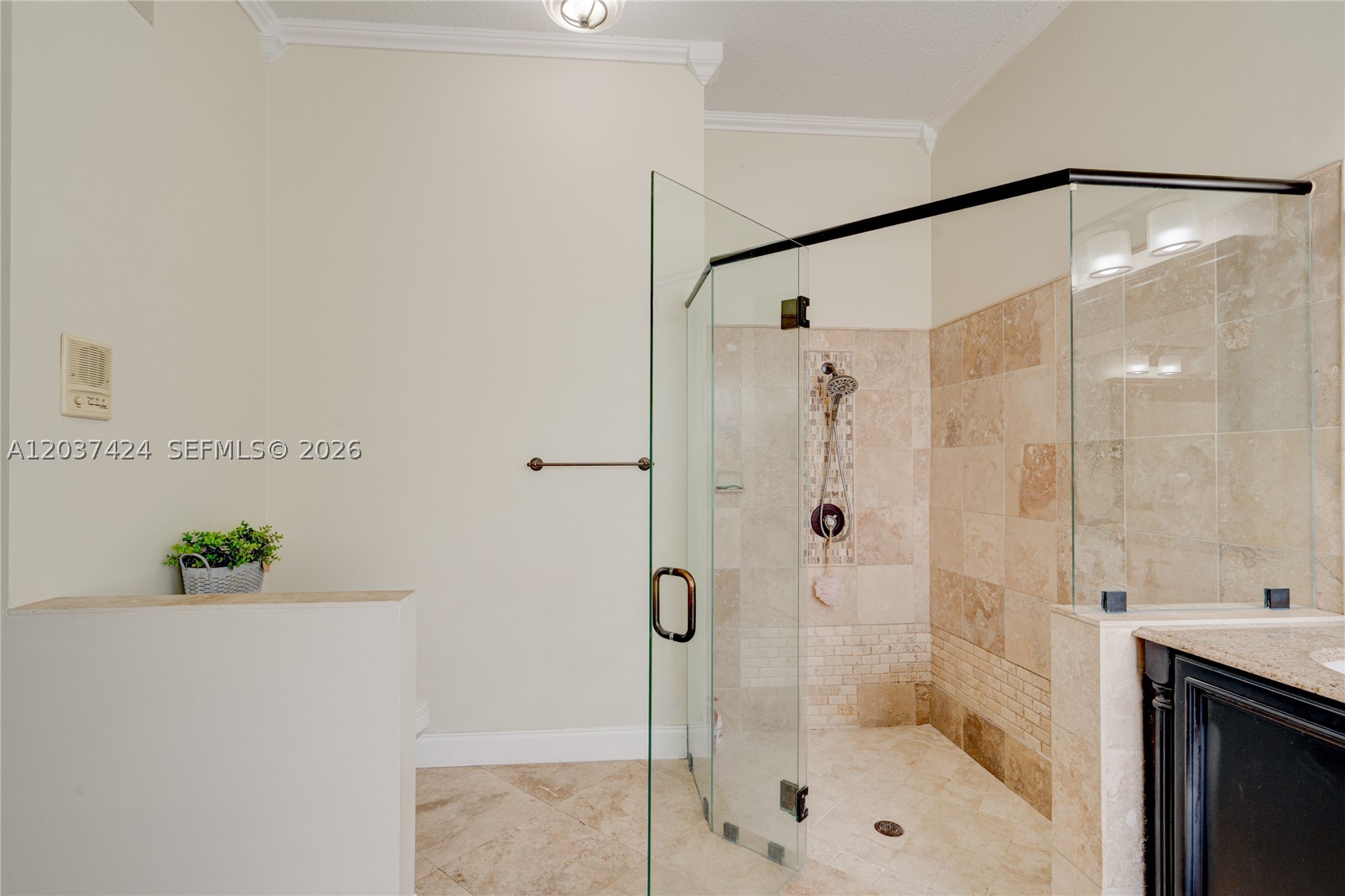 KENSINGTON - Residential