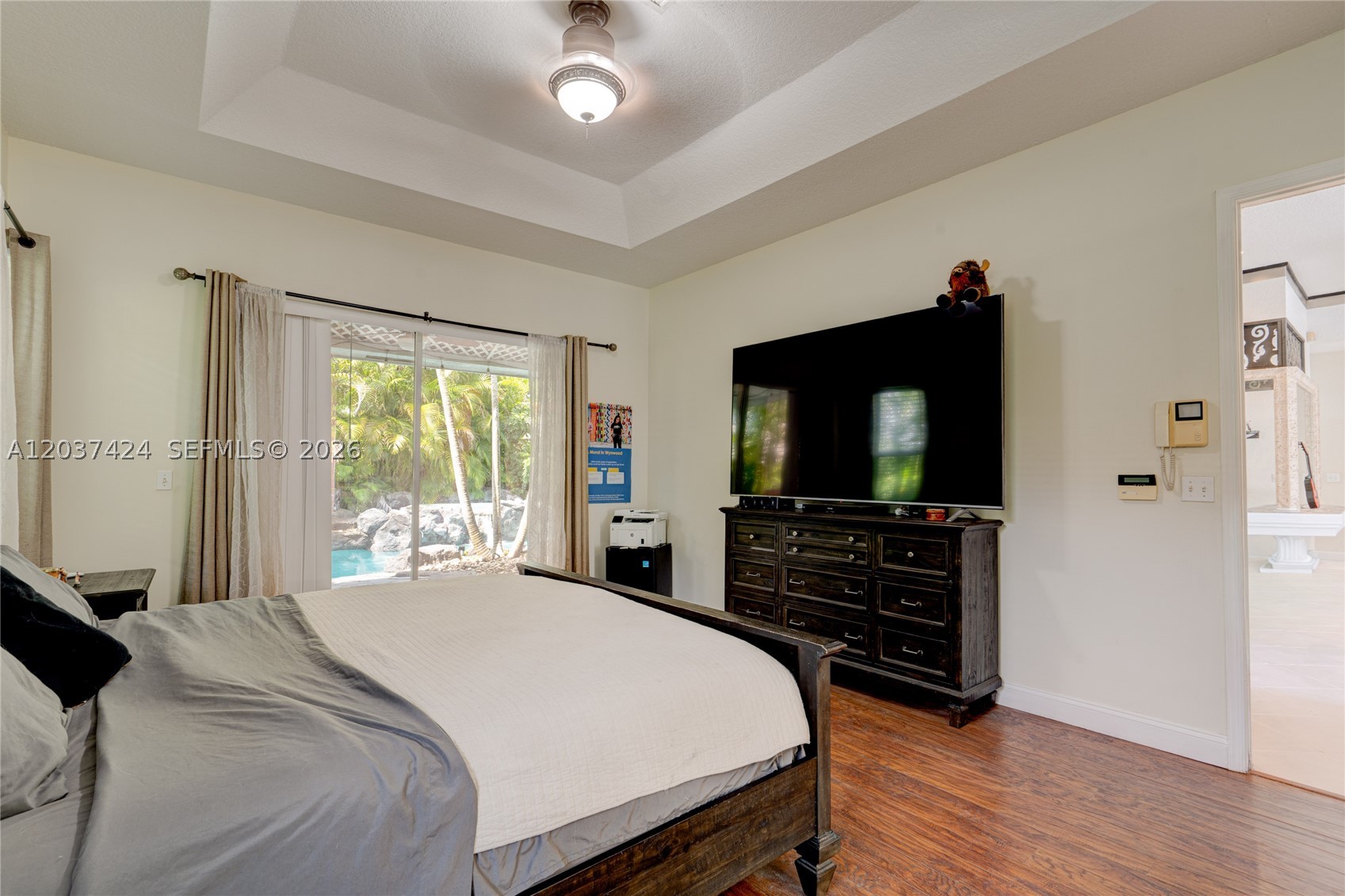 KENSINGTON - Residential
