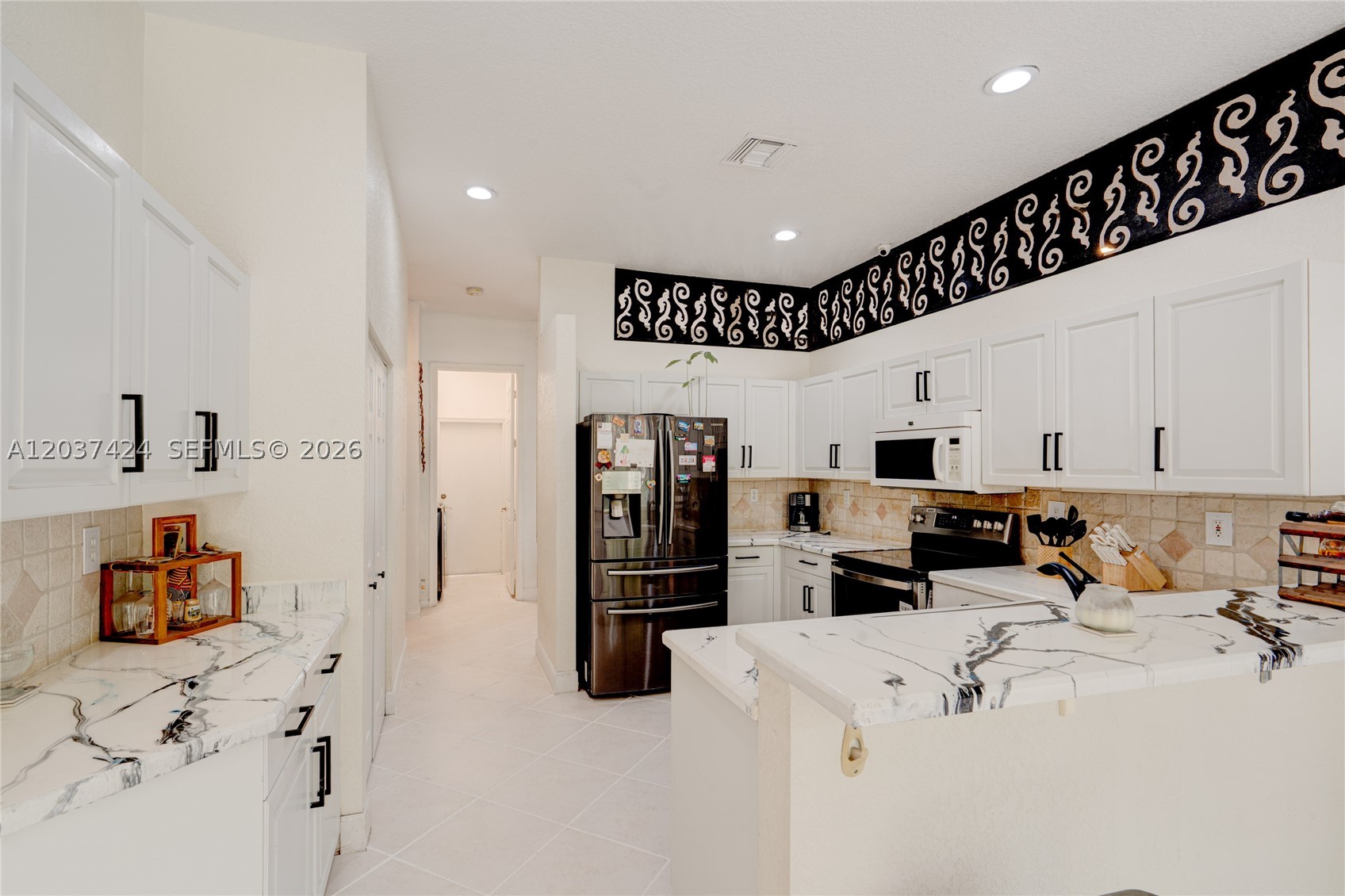 KENSINGTON - Residential