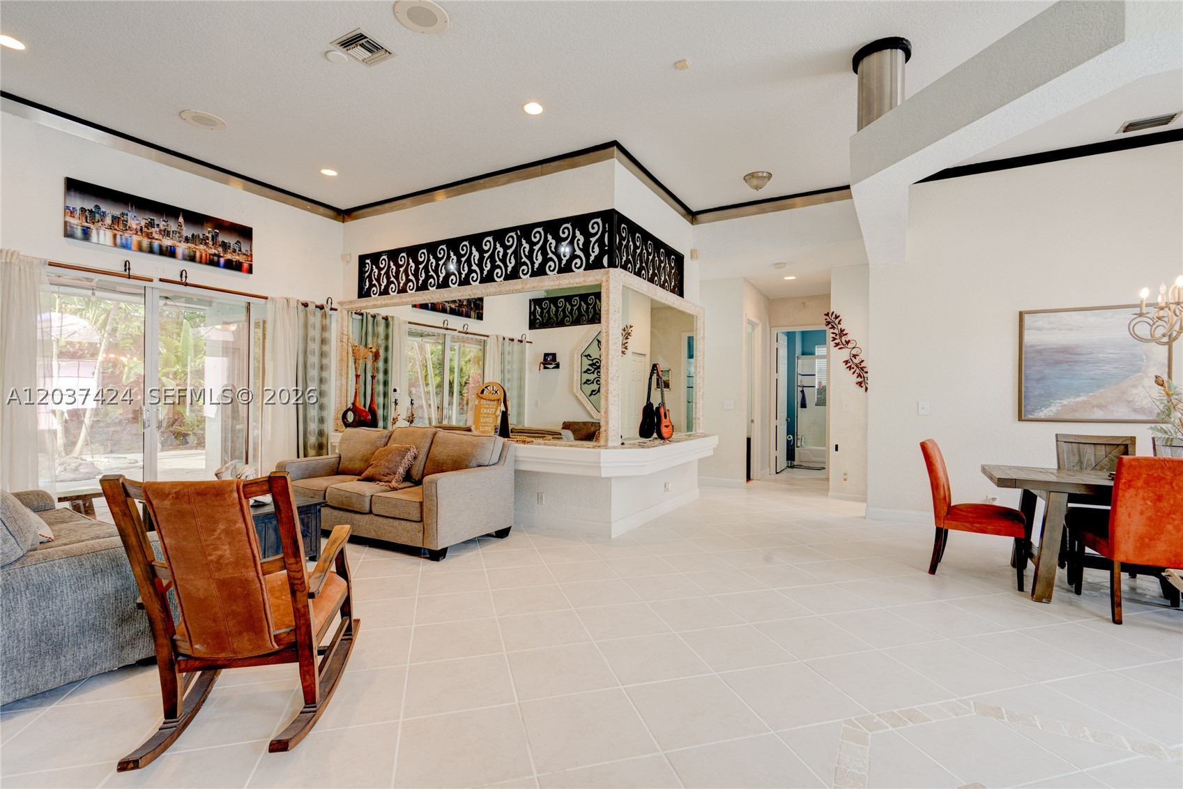 KENSINGTON - Residential