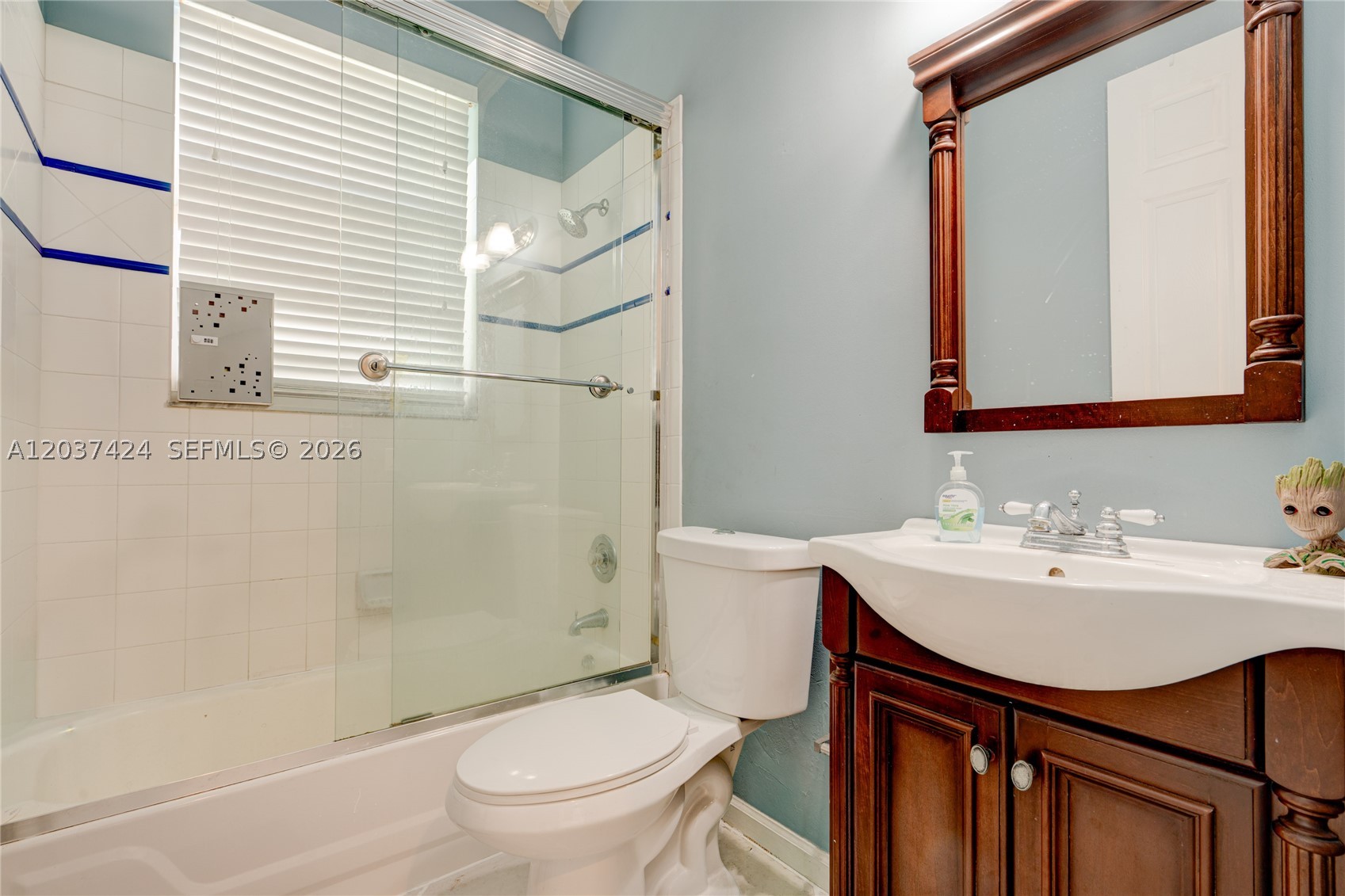 KENSINGTON - Residential