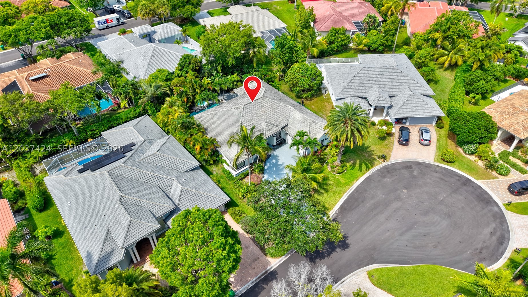 KENSINGTON - Residential