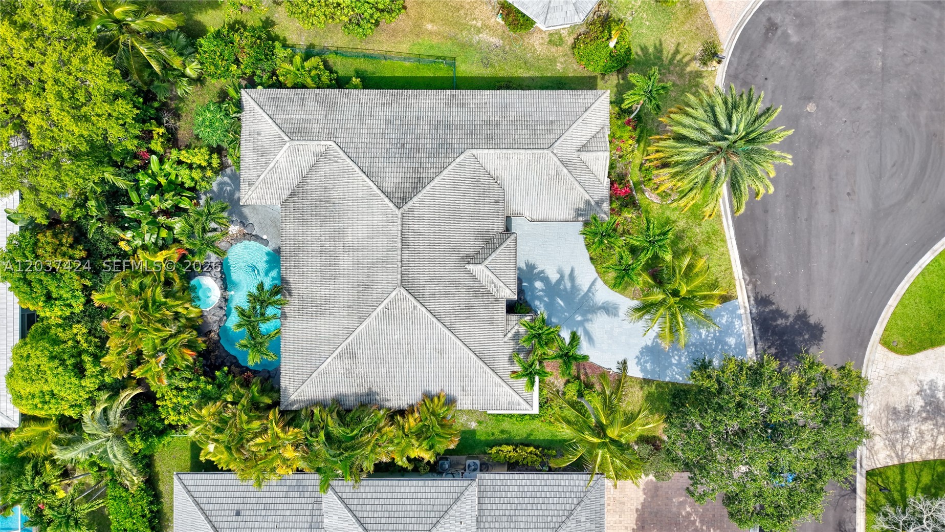 KENSINGTON - Residential