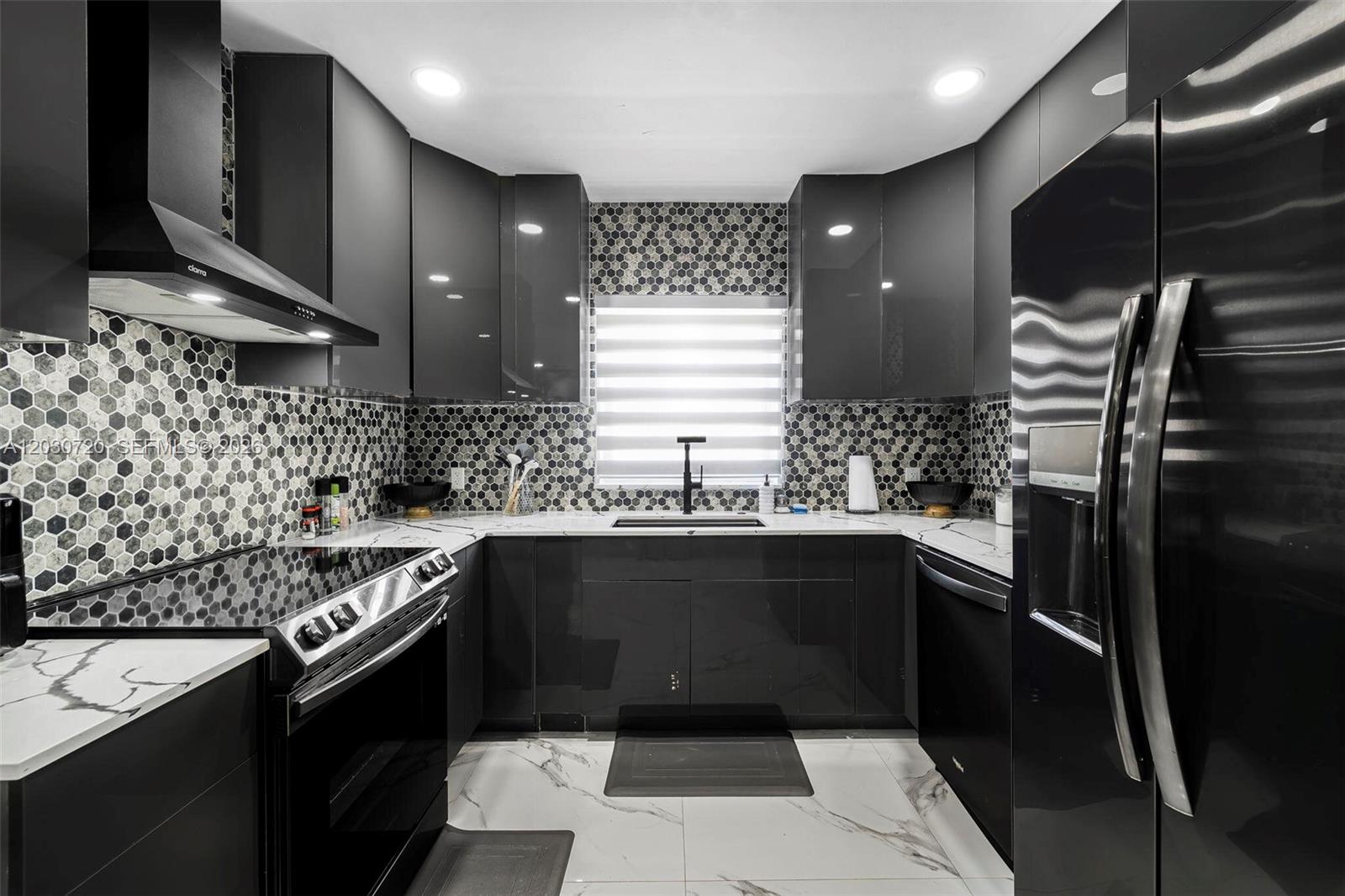 COLUMBIA PARK CORR PL - Residential Lease