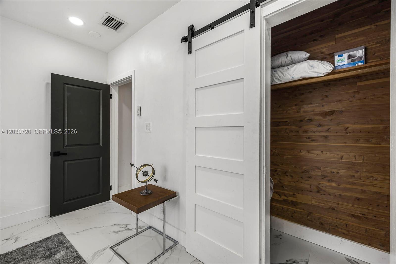 COLUMBIA PARK CORR PL - Residential Lease