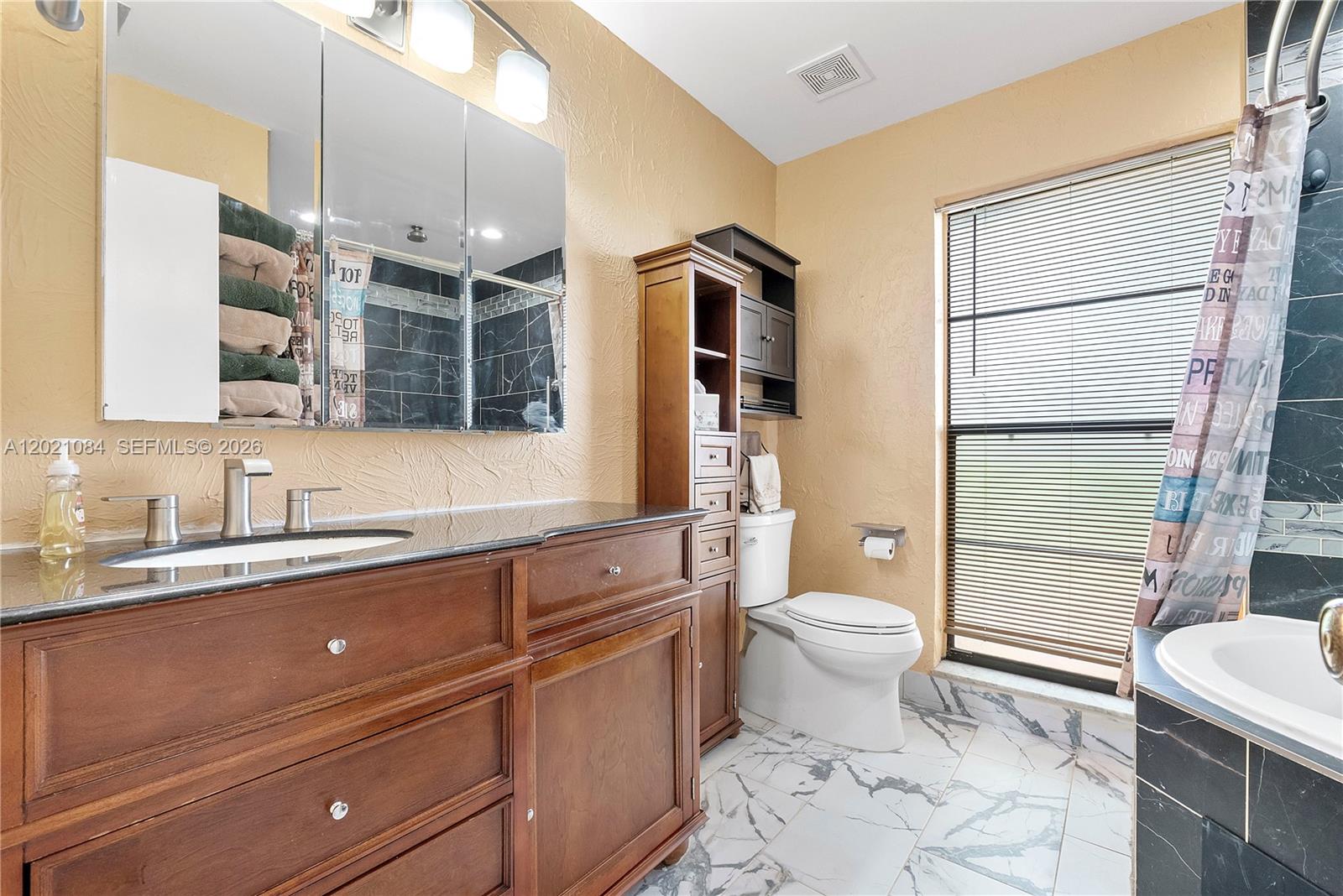 CYPRESS GLEN - Residential