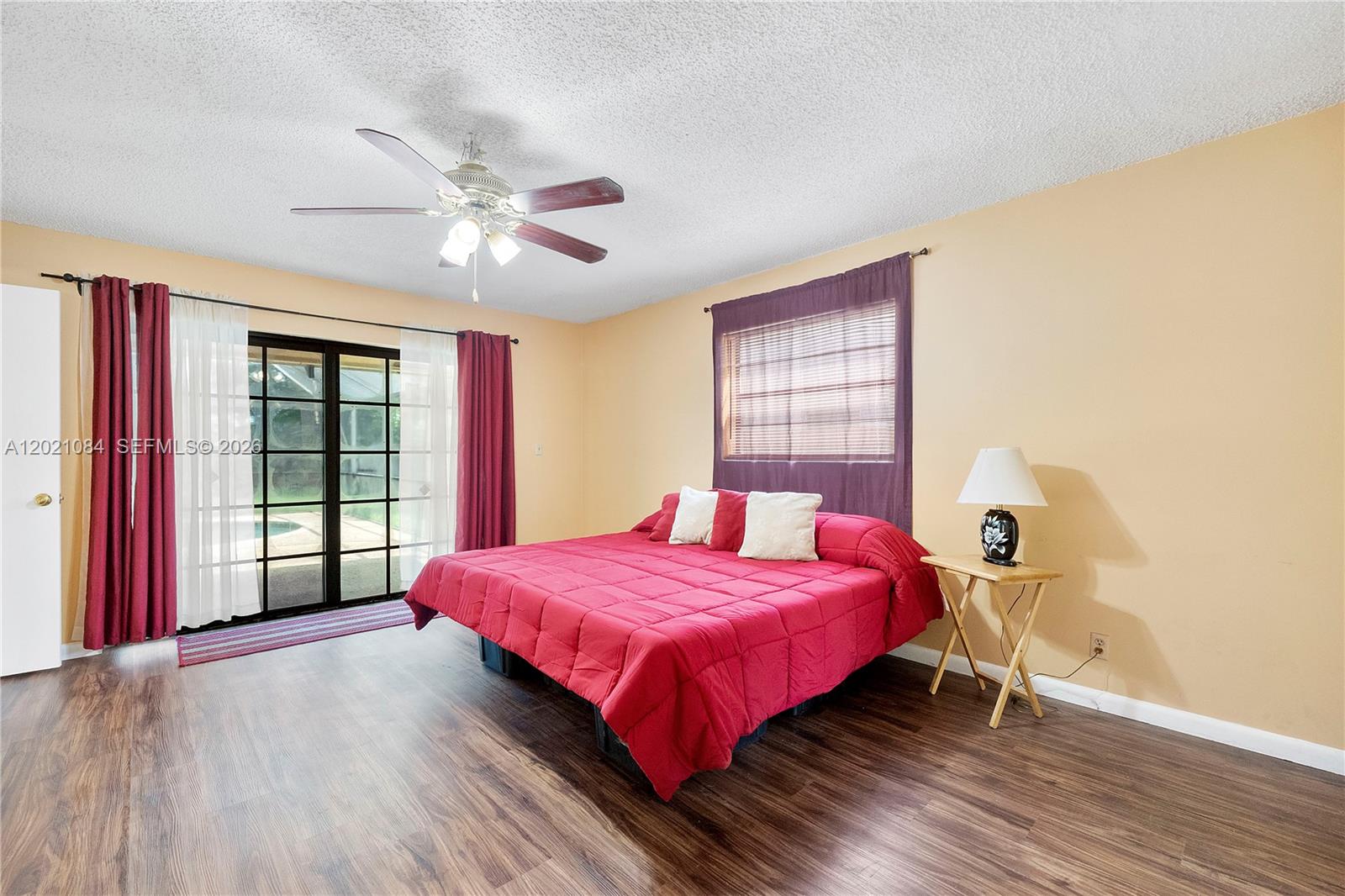 CYPRESS GLEN - Residential