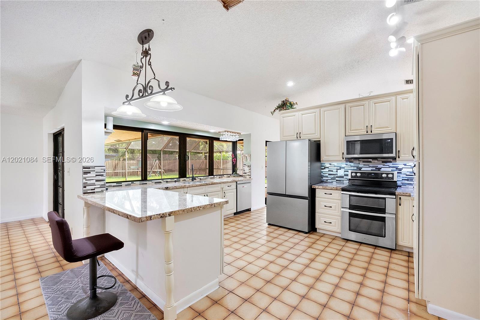 CYPRESS GLEN - Residential