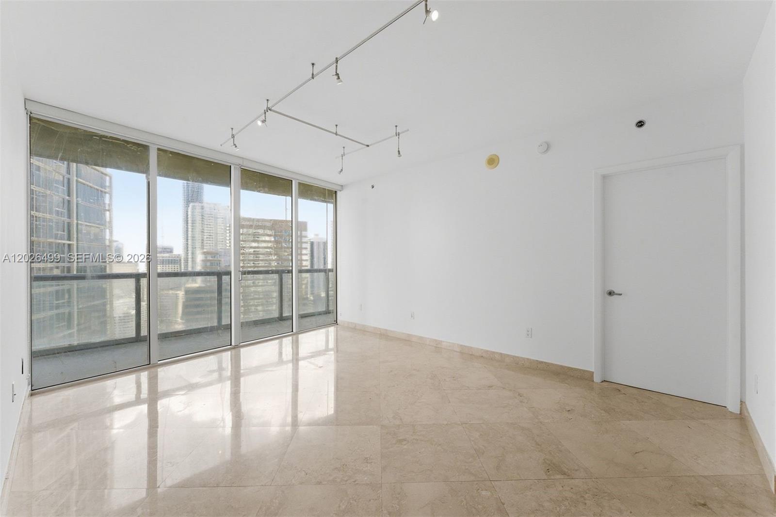 ICONBRICKELL CONDO NO 1 - Residential Lease