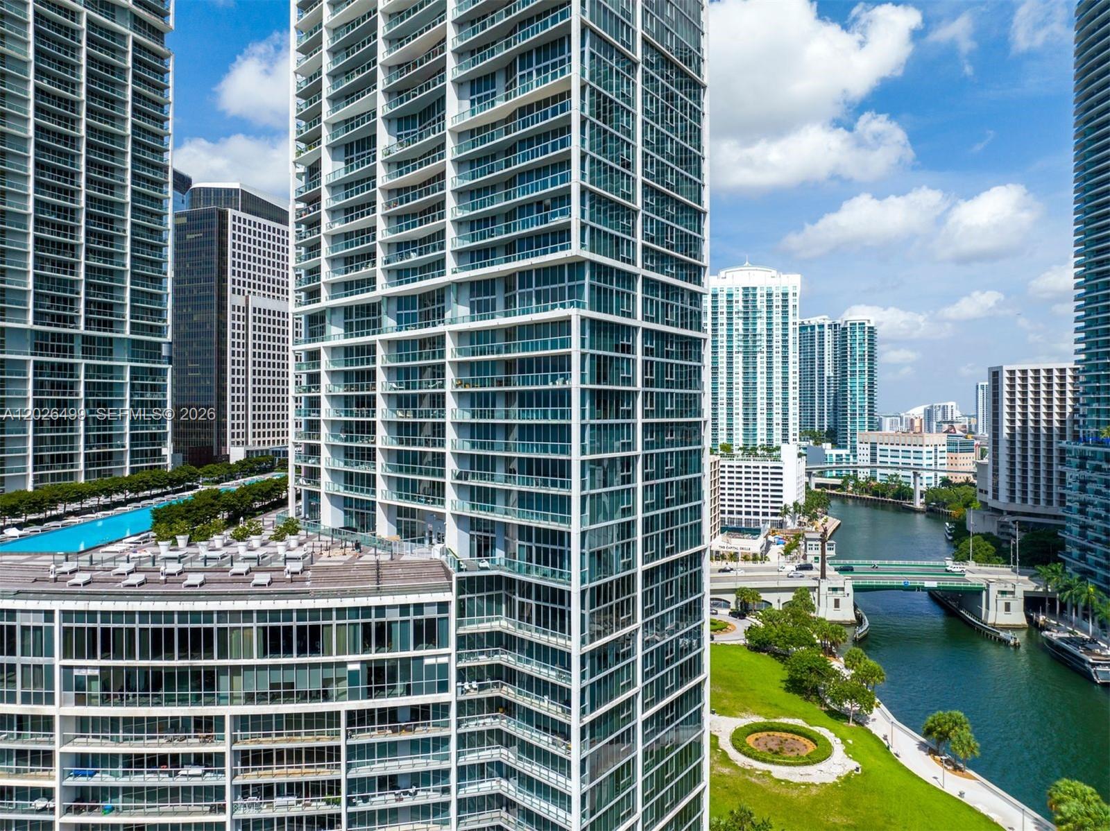 ICONBRICKELL CONDO NO 1 - Residential Lease