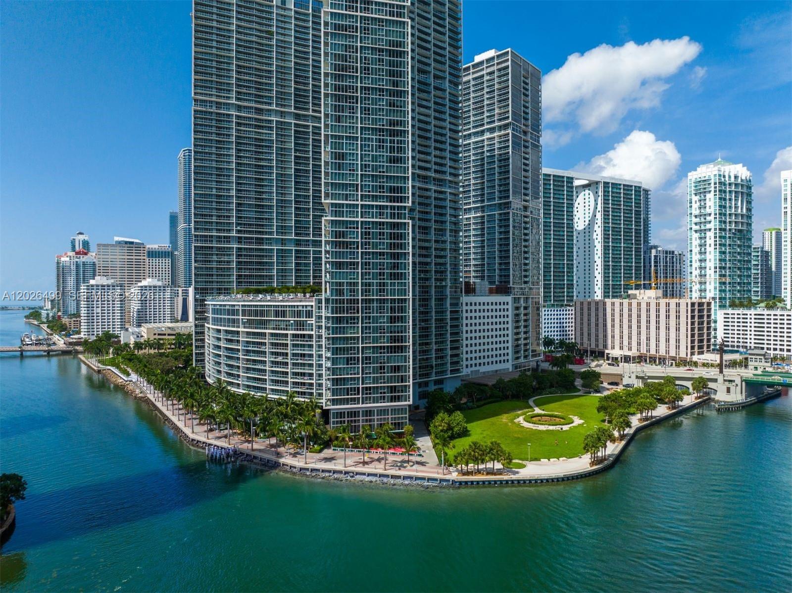 ICONBRICKELL CONDO NO 1 - Residential Lease