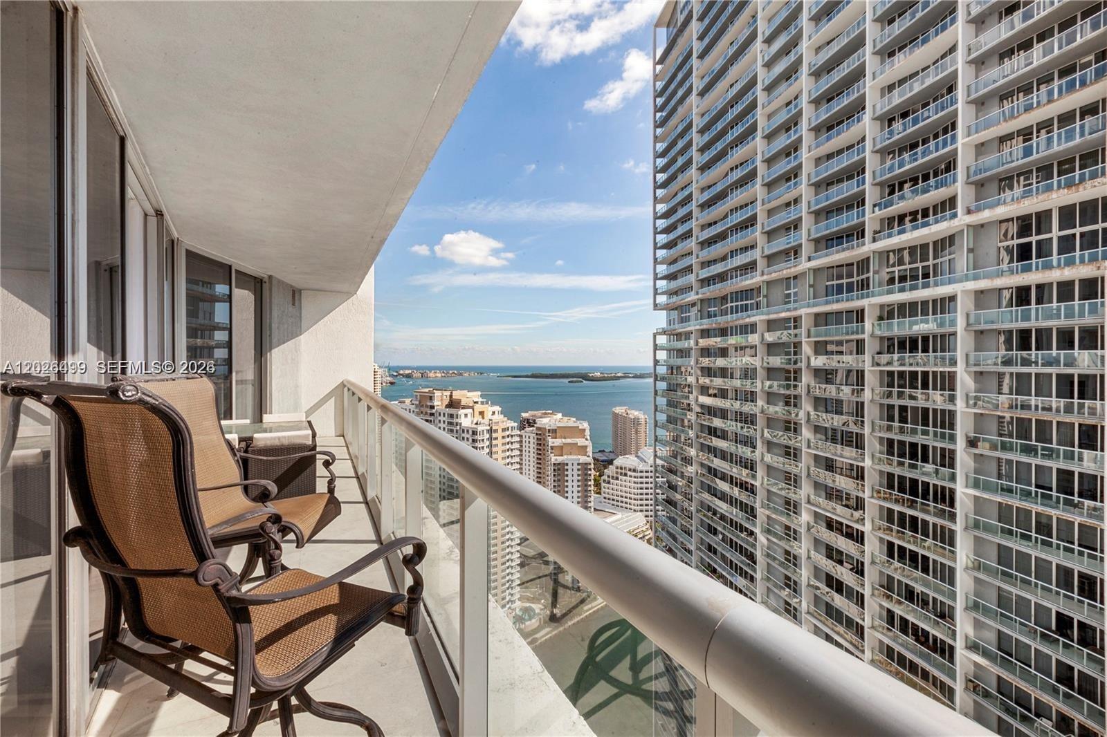 ICONBRICKELL CONDO NO 1 - Residential Lease