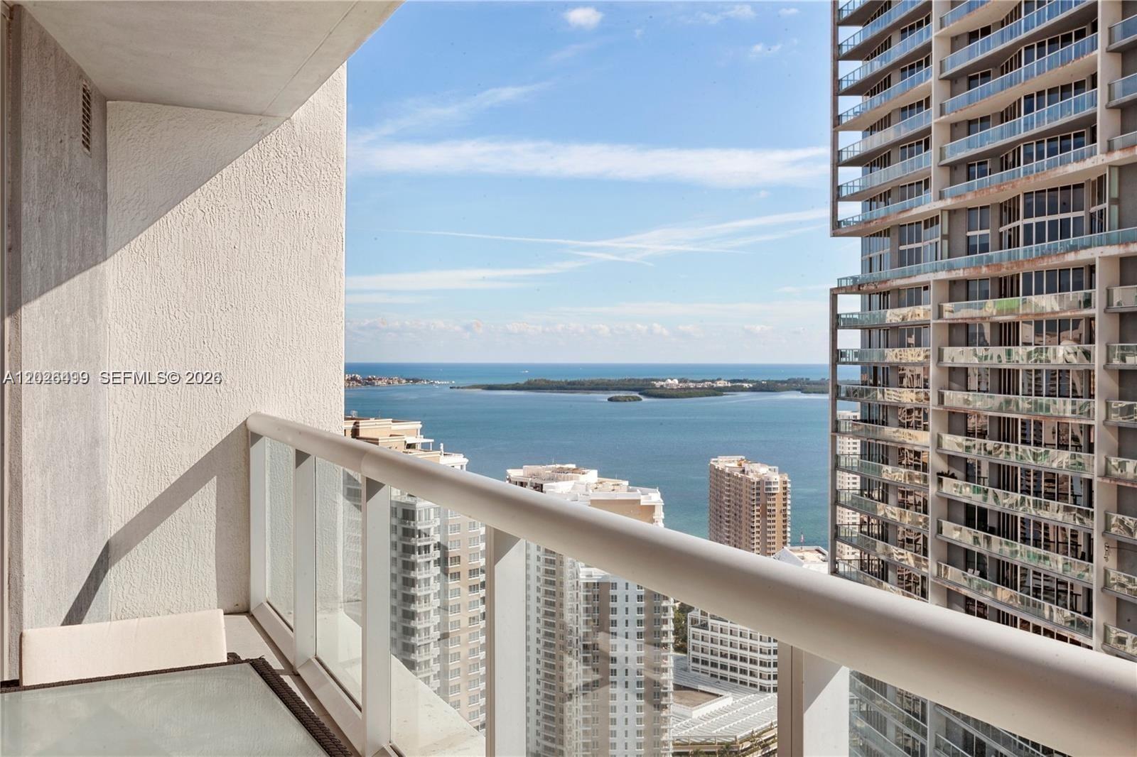 ICONBRICKELL CONDO NO 1 - Residential Lease