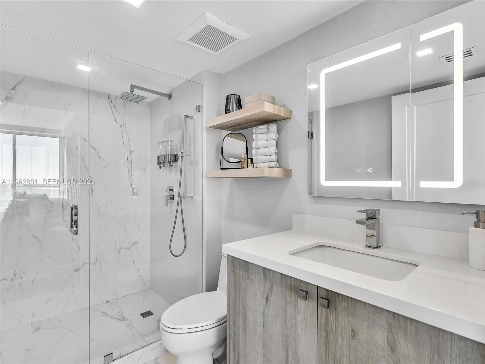THE MARK ON BRICKELL COND - Residential