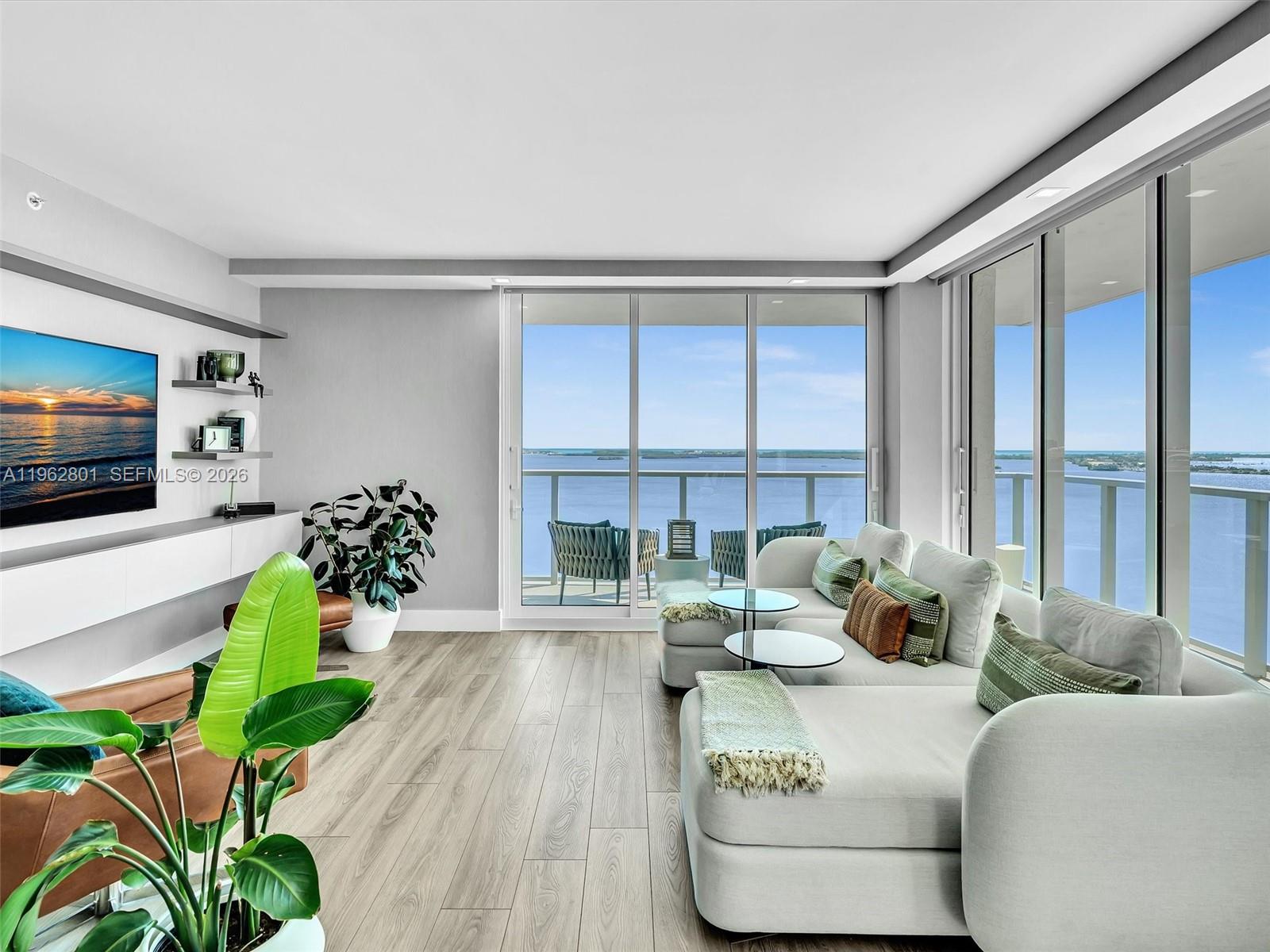 THE MARK ON BRICKELL COND - Residential