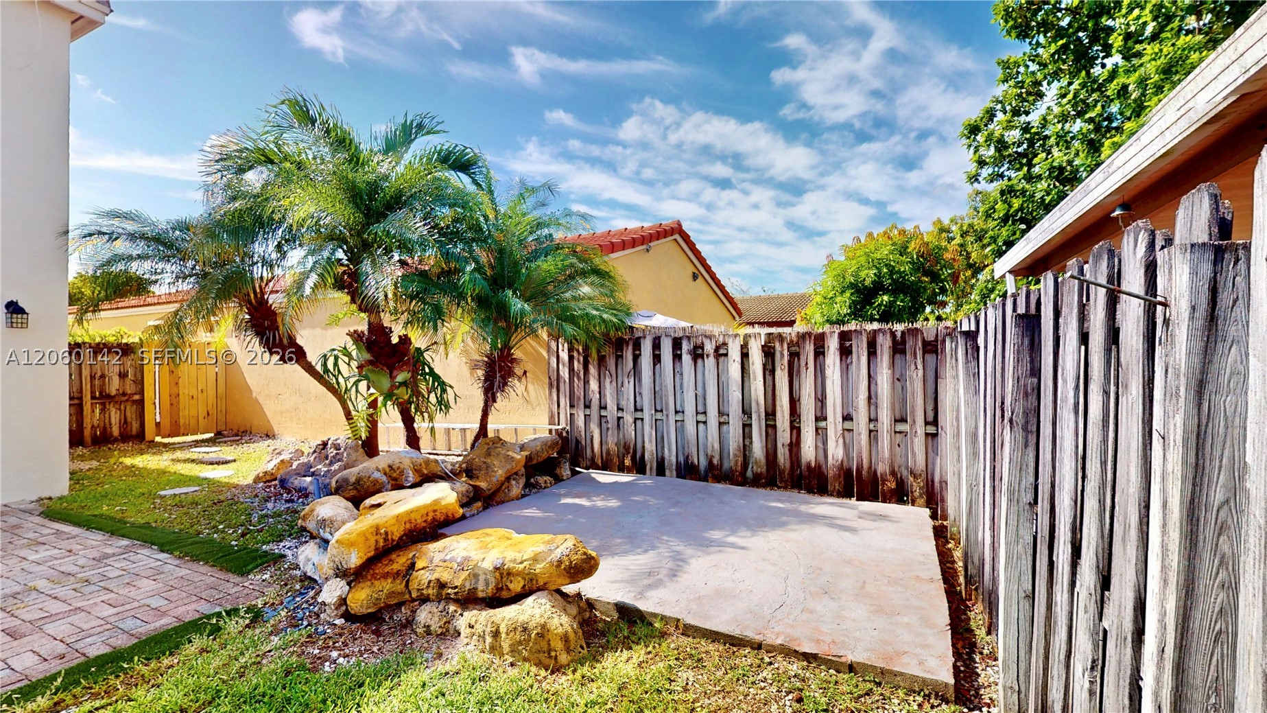 WEITZER SERENA LAKES WEST - Residential