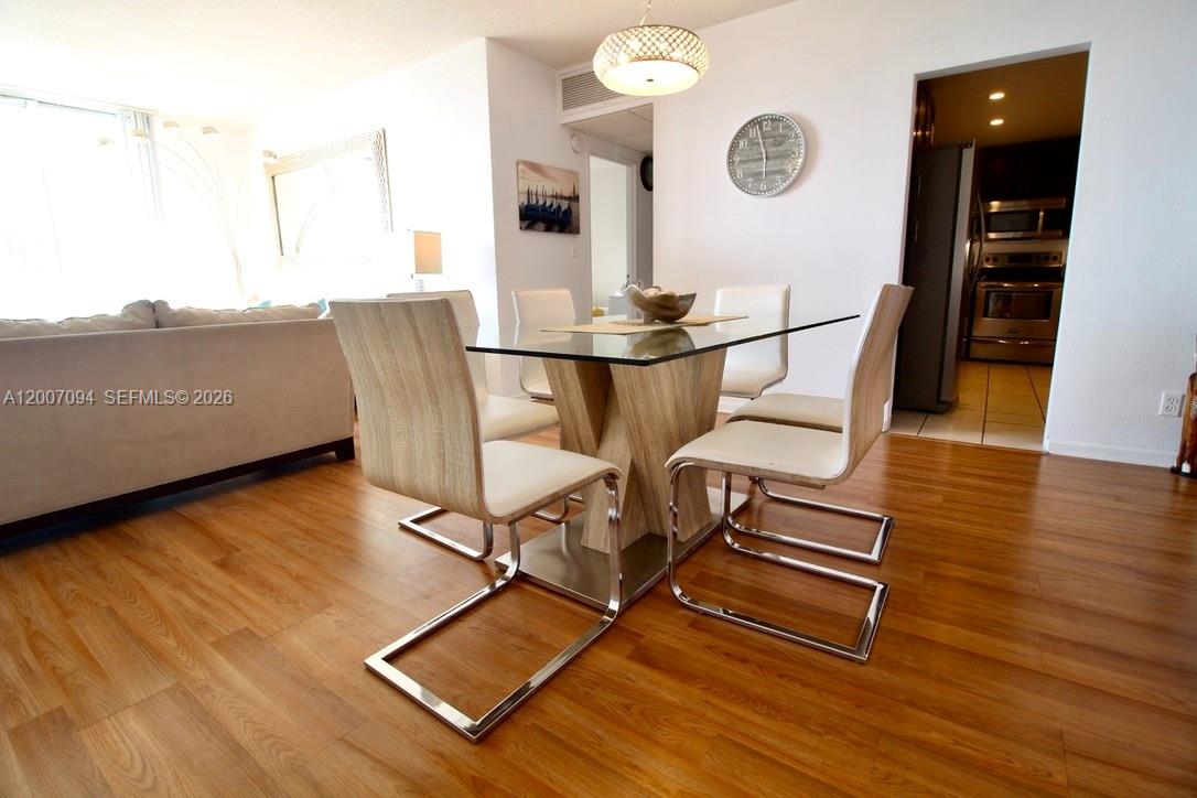 TIDES ON HOLLYWOOD BEACH - Residential
