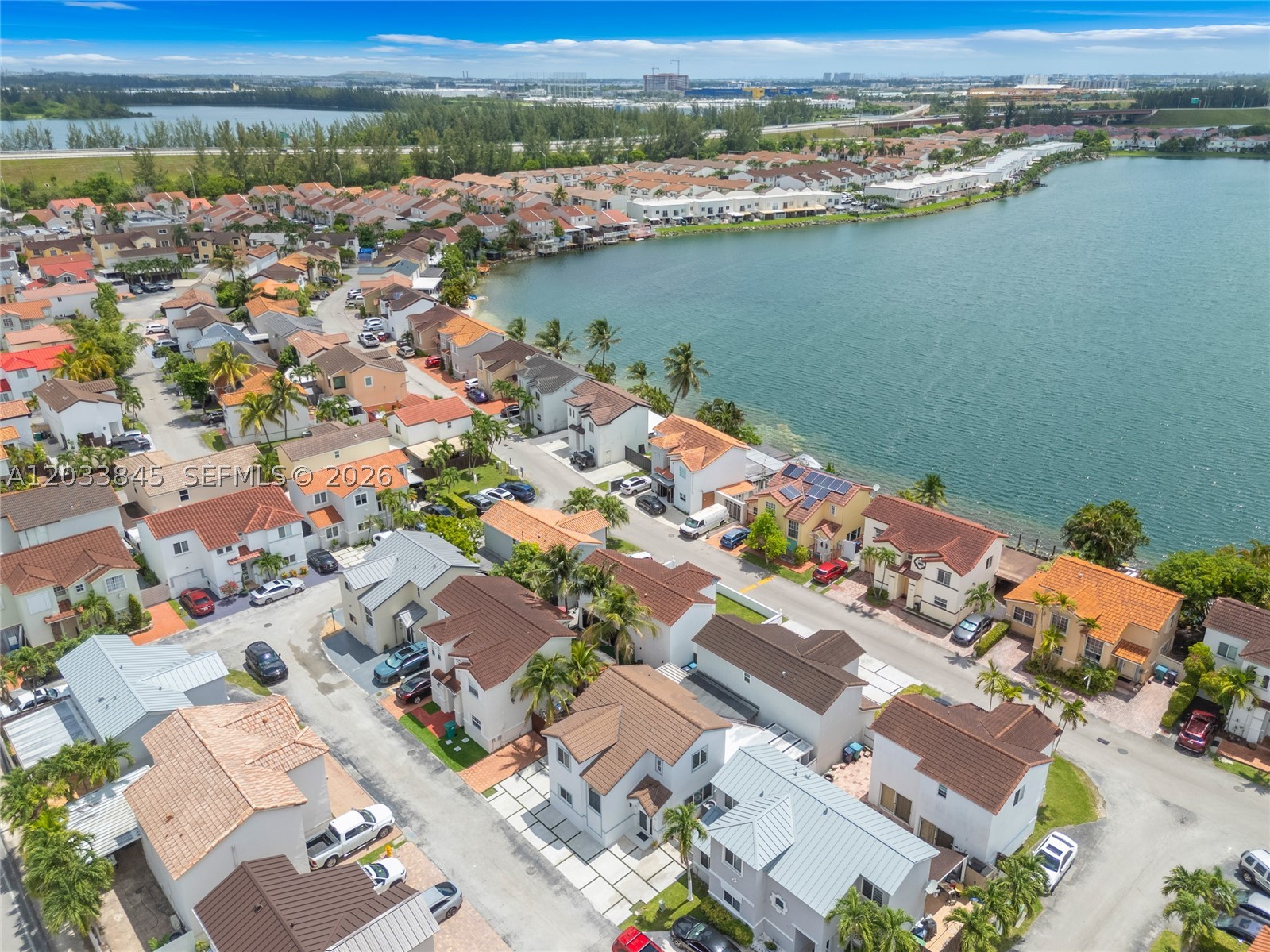 LAKE POINTE SEC 4 - Residential
