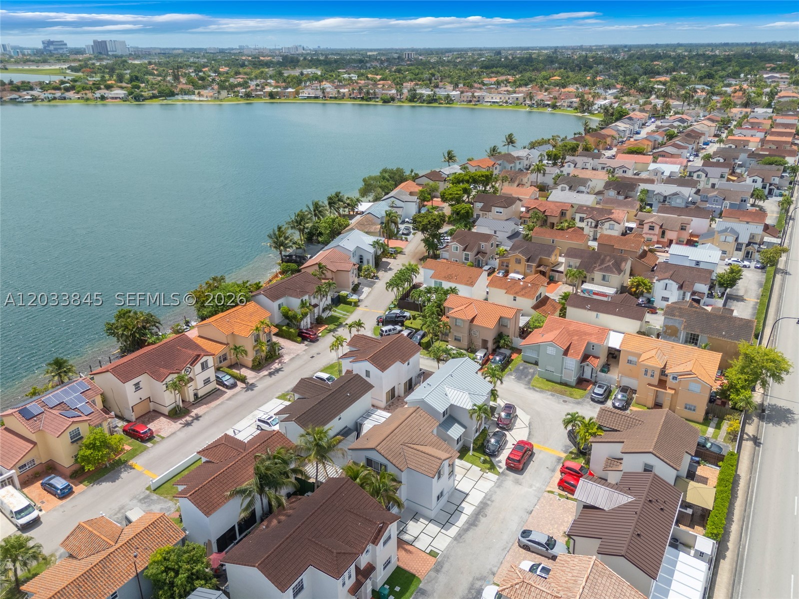 LAKE POINTE SEC 4 - Residential