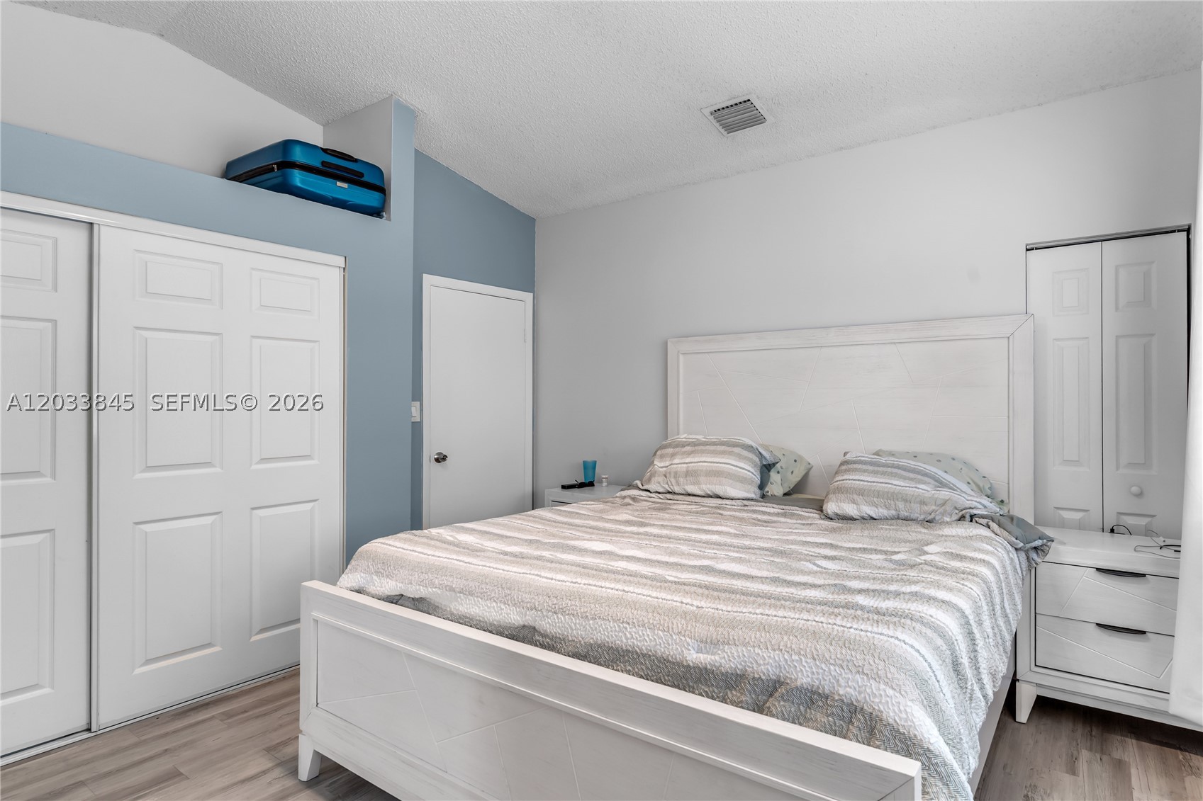 LAKE POINTE SEC 4 - Residential