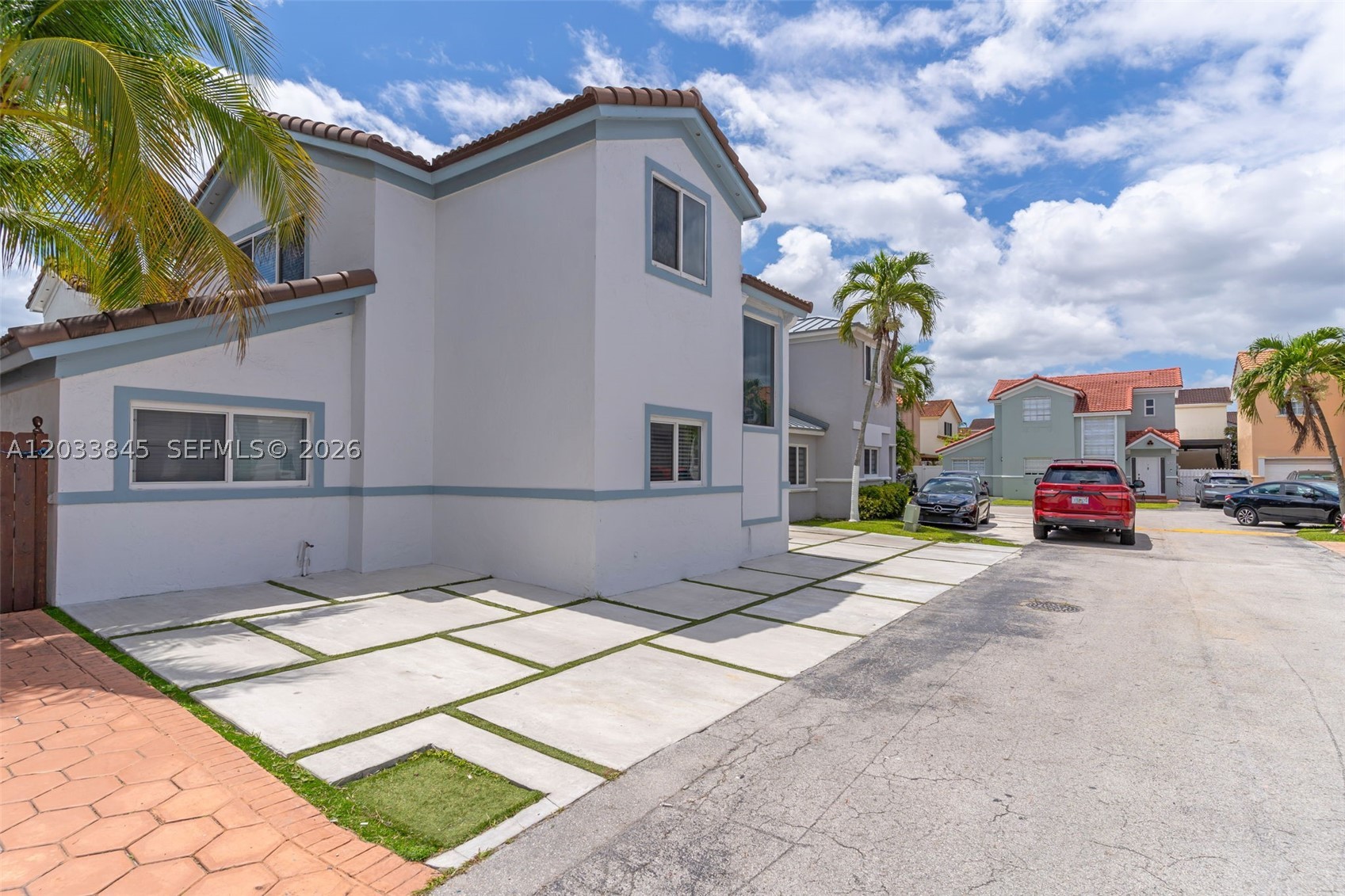 LAKE POINTE SEC 4 - Residential