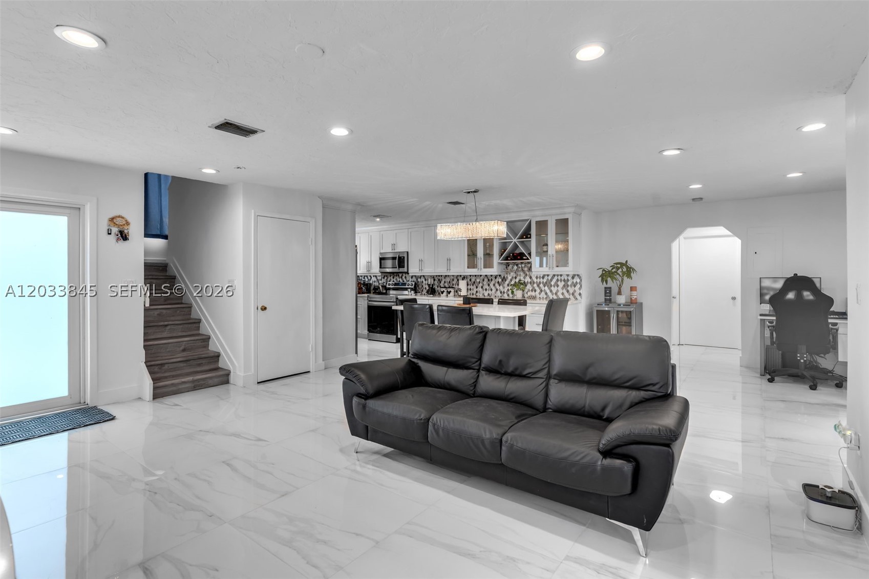 LAKE POINTE SEC 4 - Residential