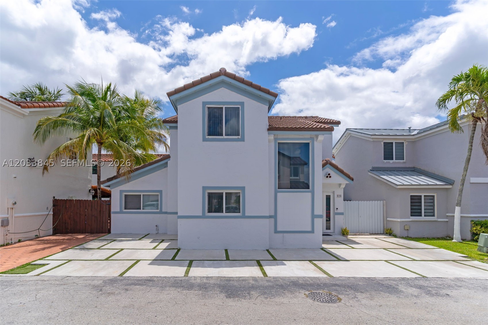 LAKE POINTE SEC 4 - Residential