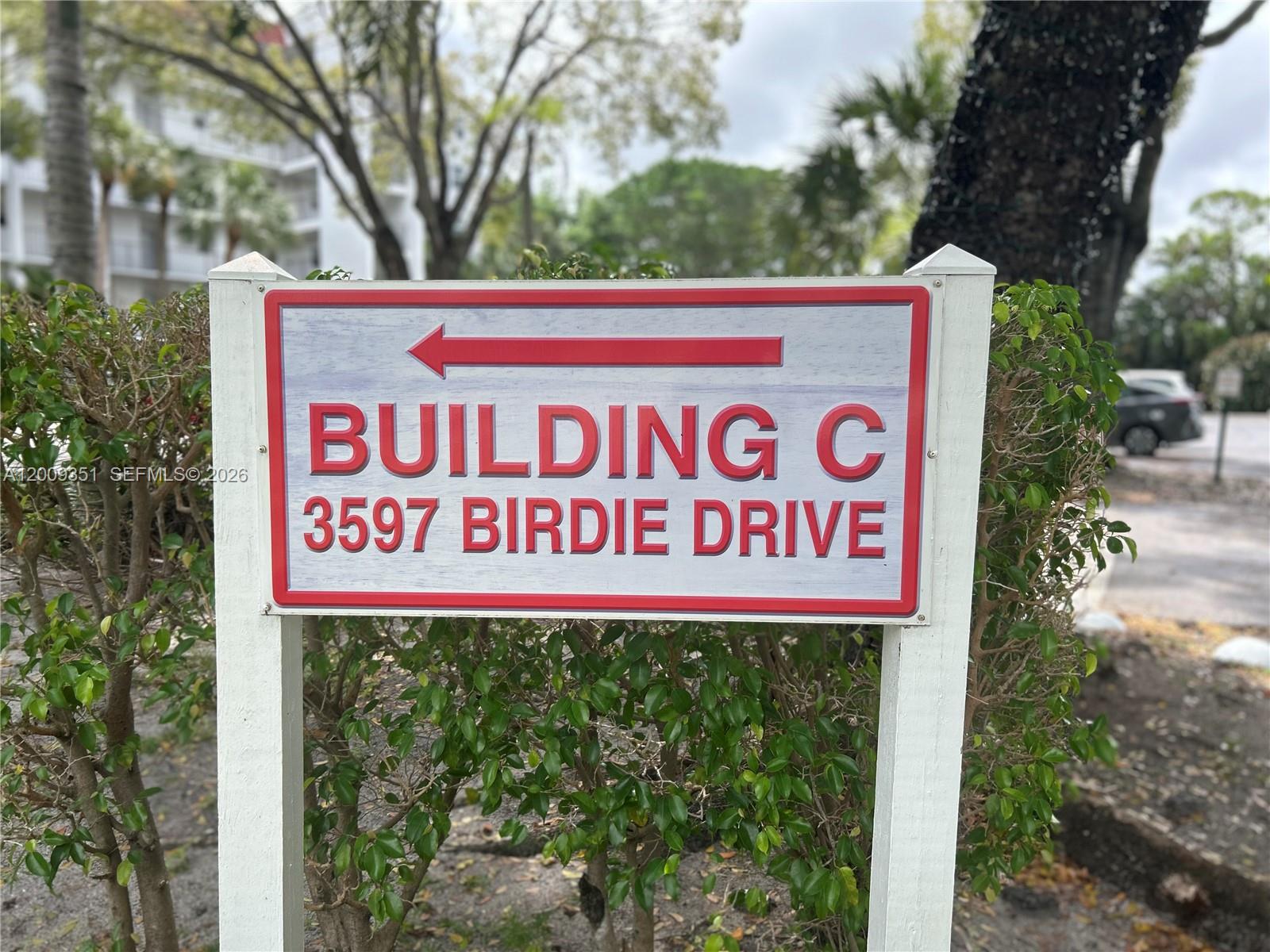POINCIANA PLACE COND A,B & - Residential