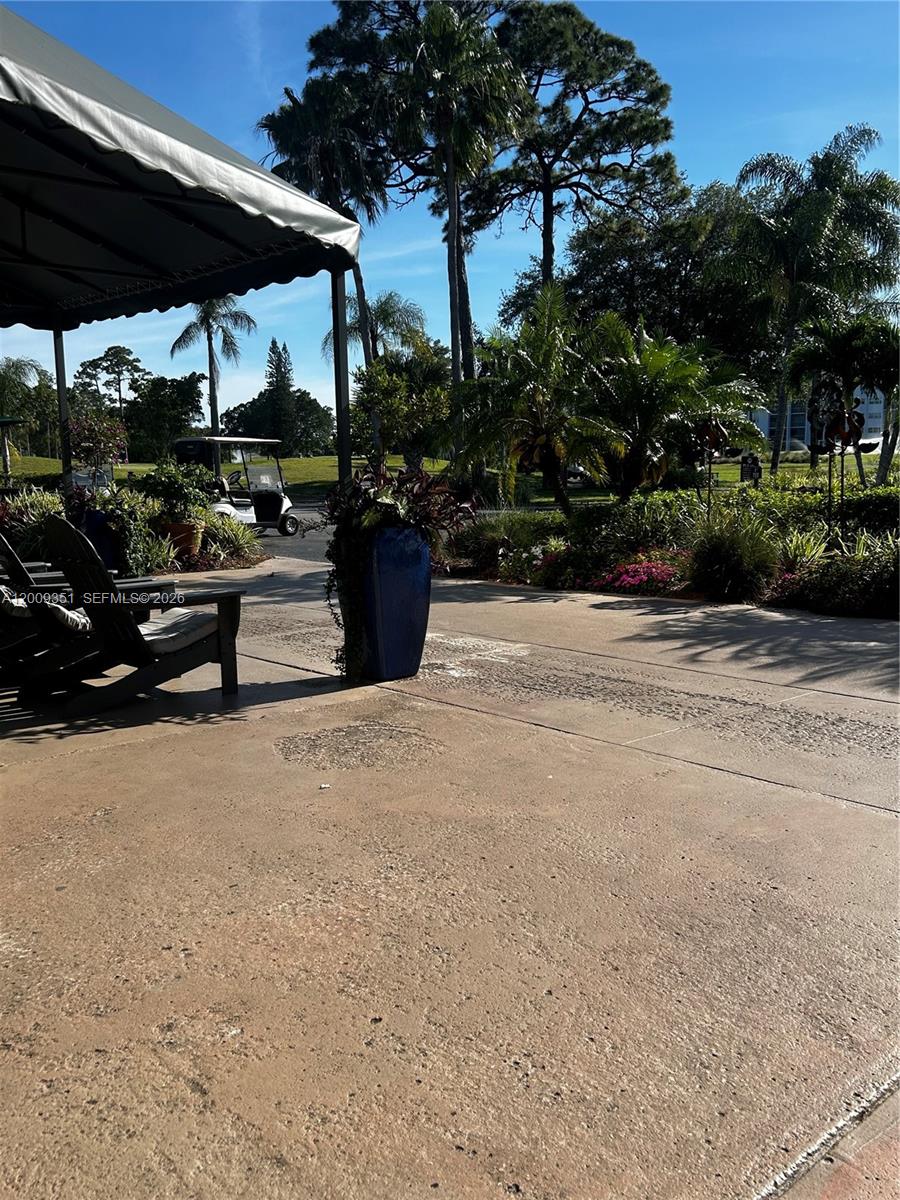 POINCIANA PLACE COND A,B & - Residential