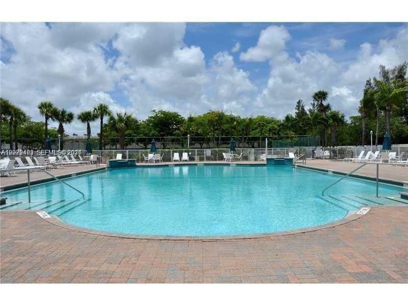 WEST LAKE VILLAGE PLAT - Residential Lease