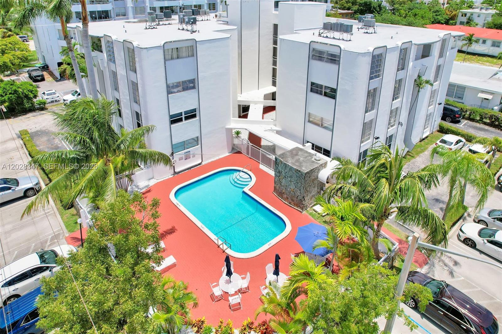 THE ATRIUM CONDO - Land