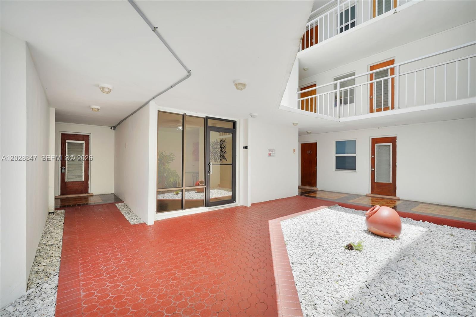 THE ATRIUM CONDO - Land