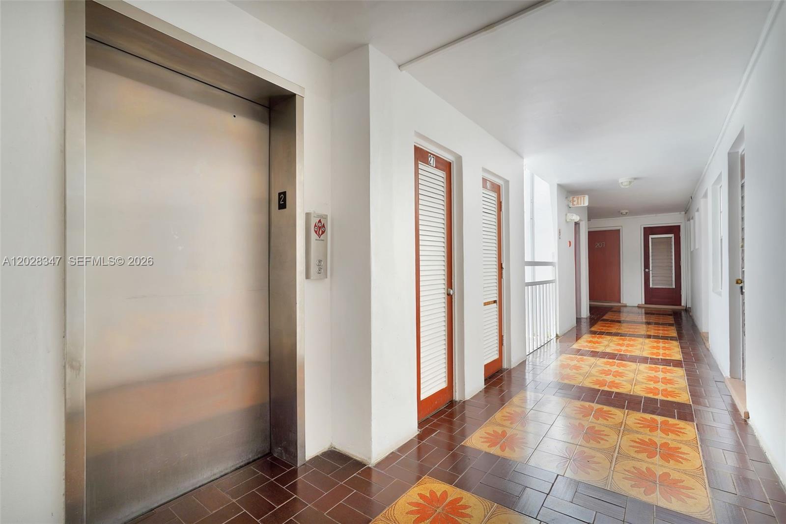 THE ATRIUM CONDO - Land