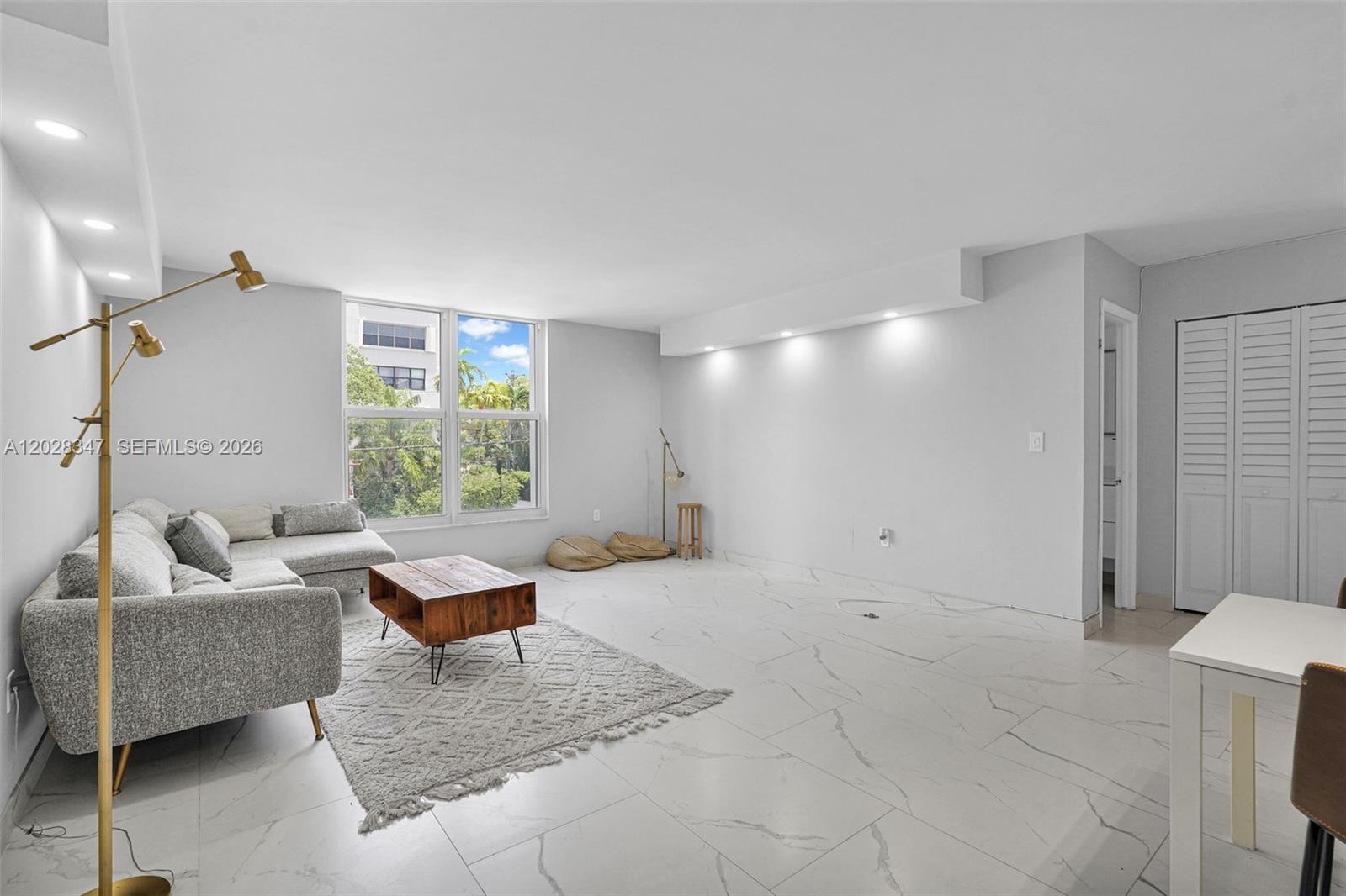 THE ATRIUM CONDO - Land