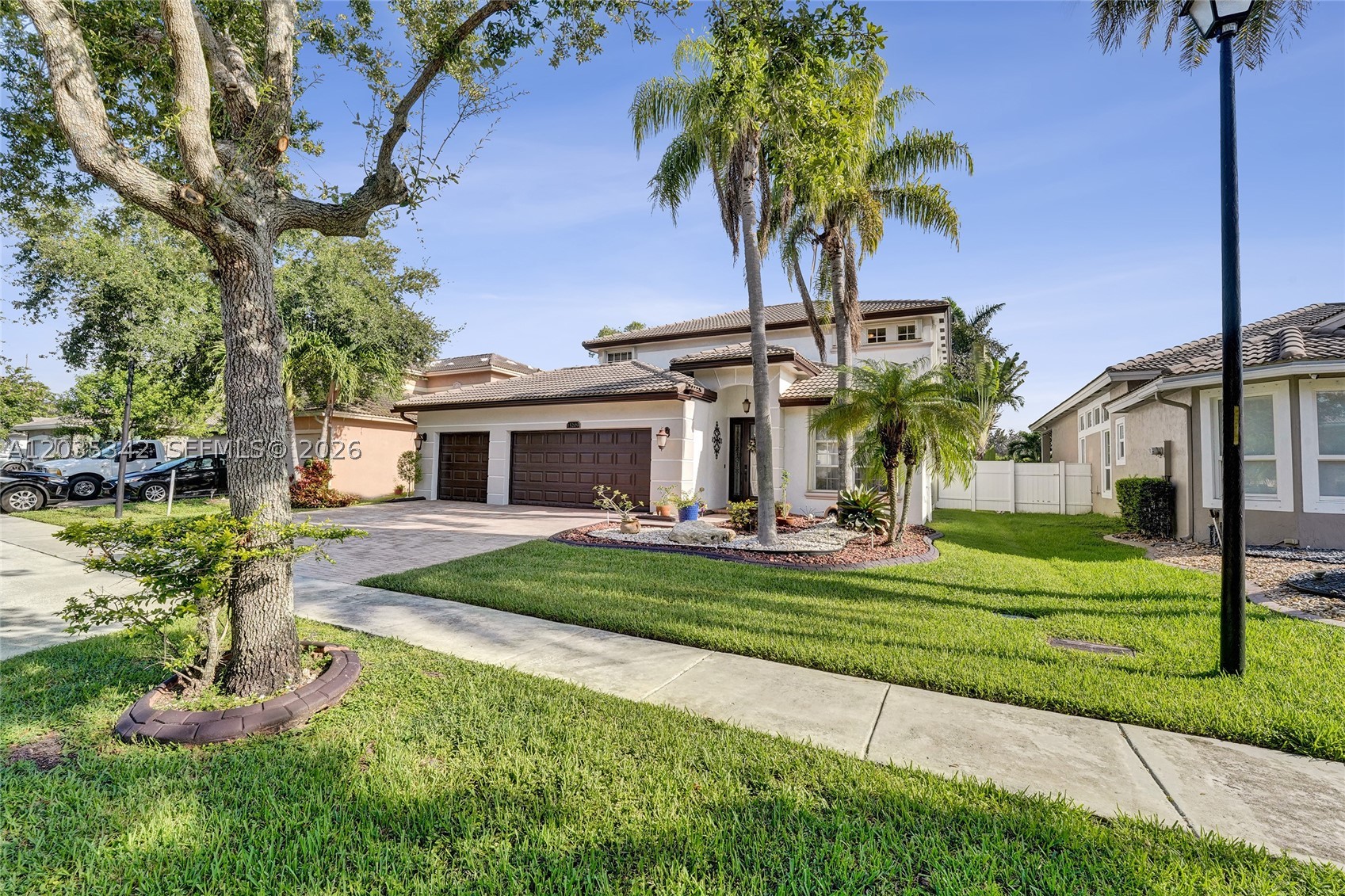 RESERVE AT HUNTINGTON 174 - Residential