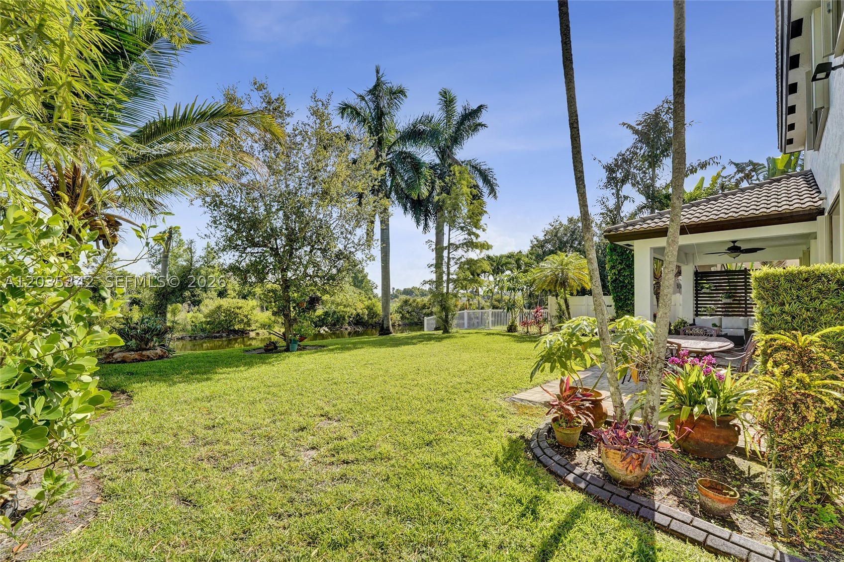 RESERVE AT HUNTINGTON 174 - Residential