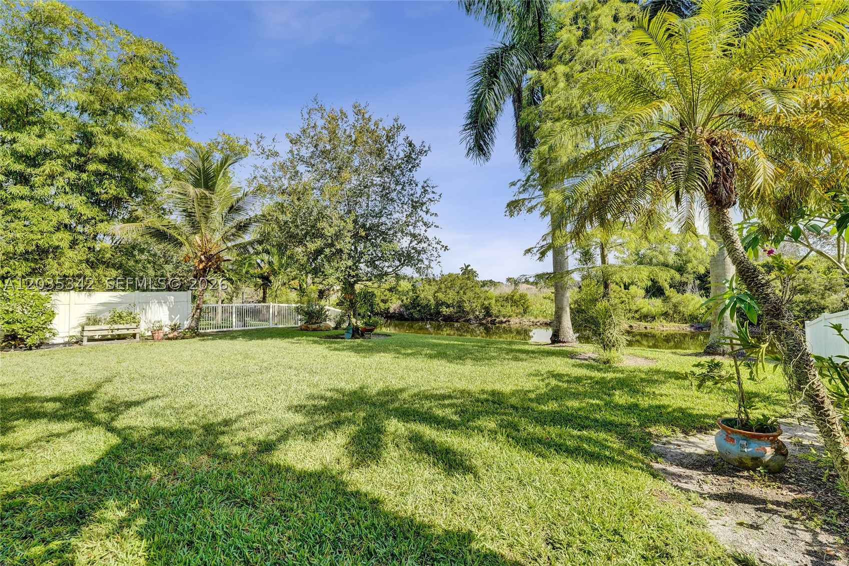 RESERVE AT HUNTINGTON 174 - Residential