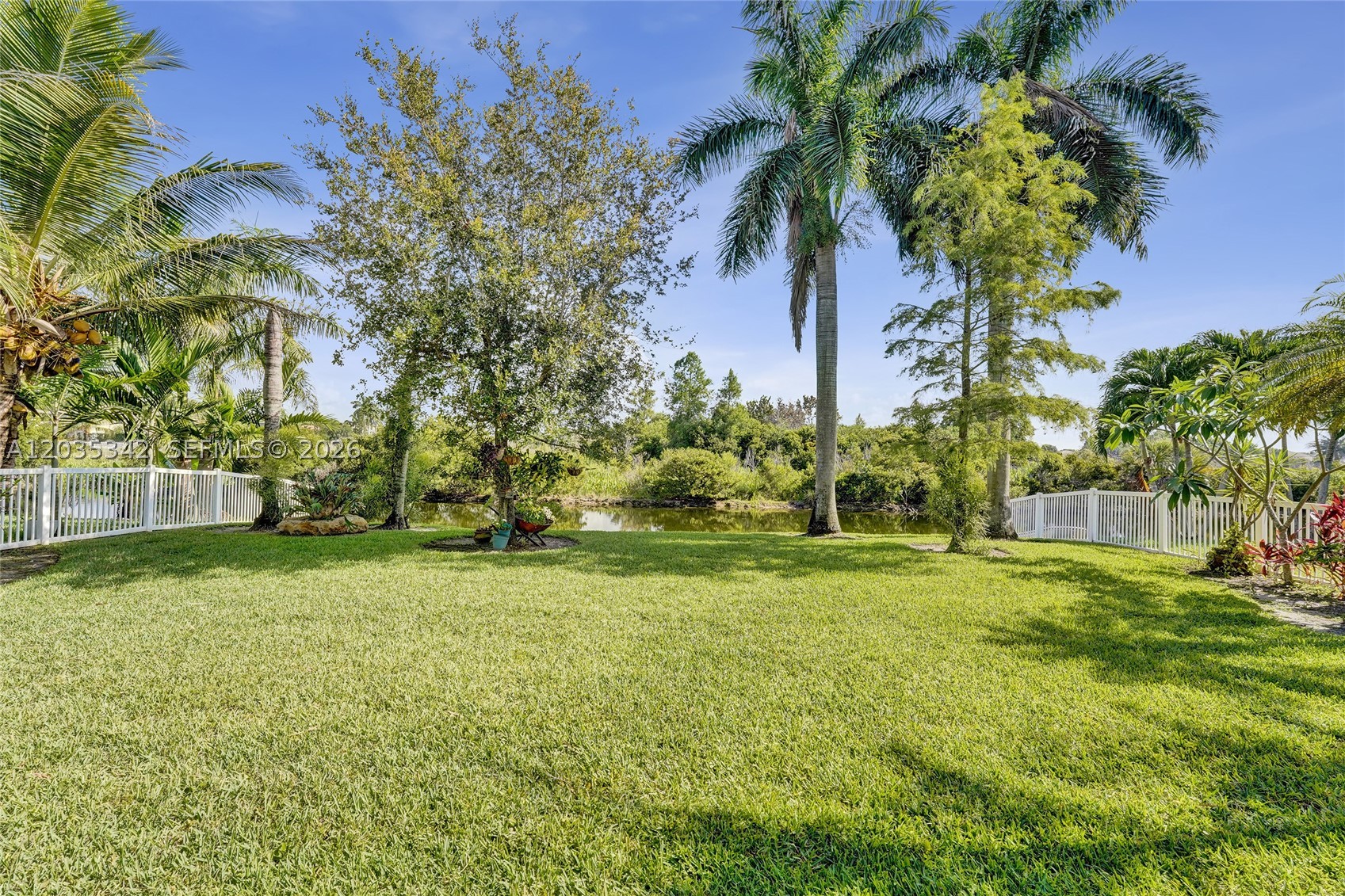 RESERVE AT HUNTINGTON 174 - Residential