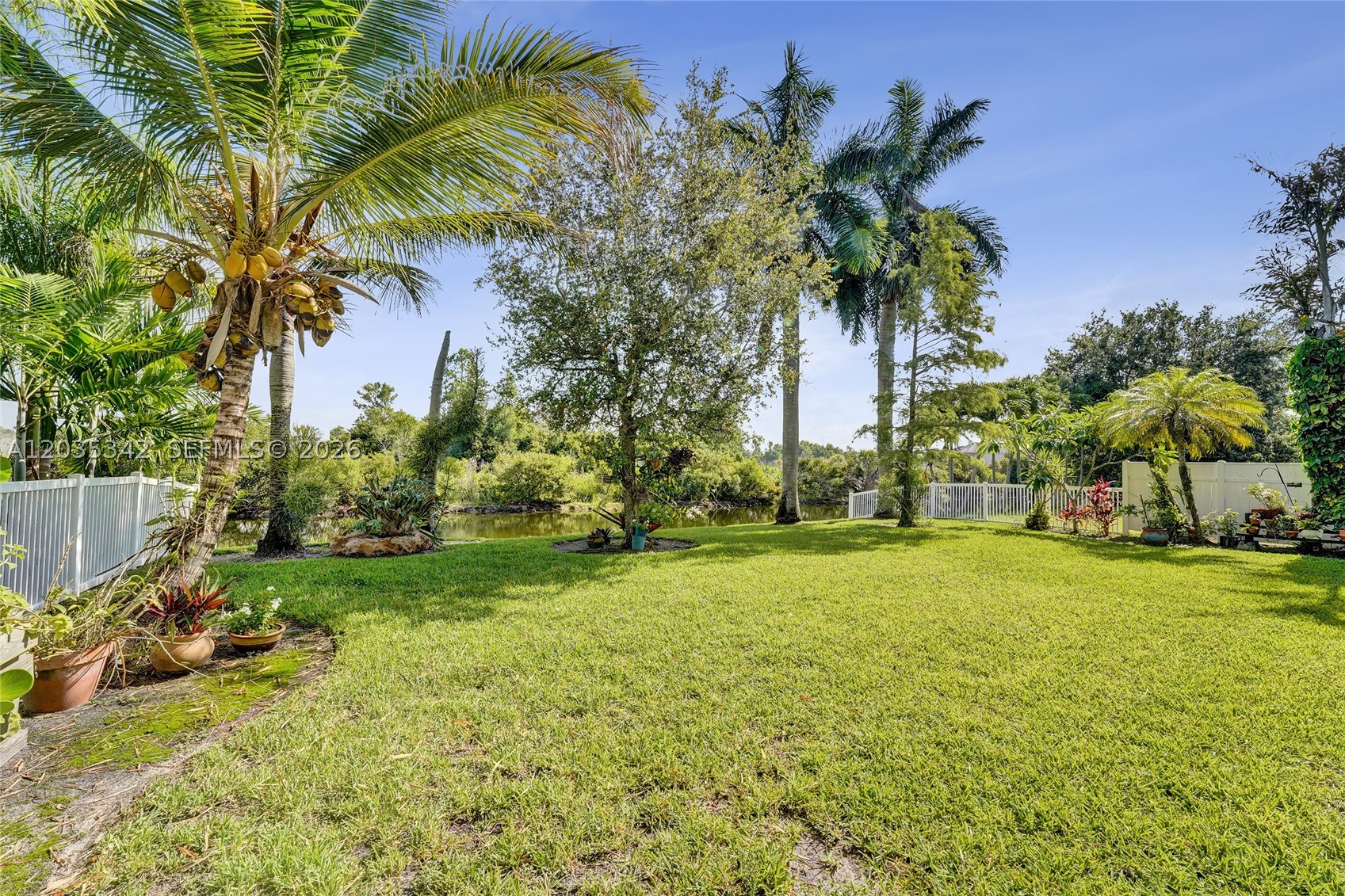RESERVE AT HUNTINGTON 174 - Residential