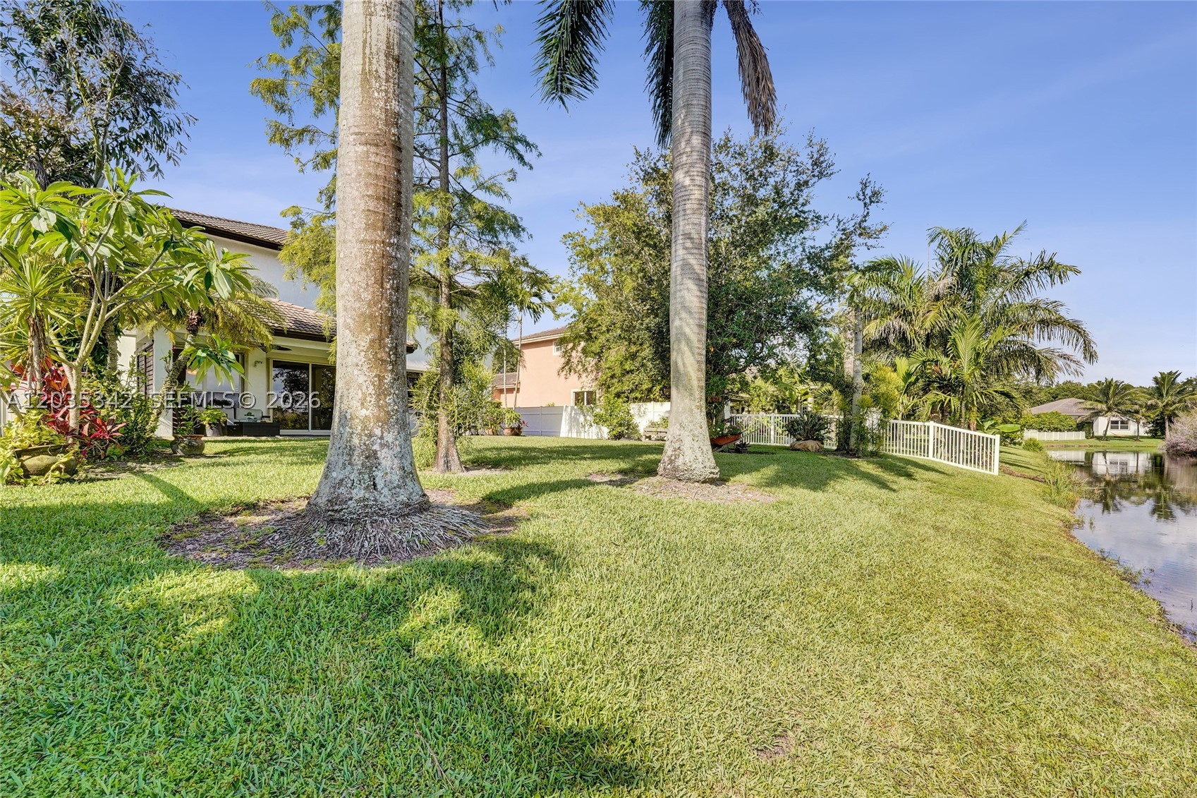 RESERVE AT HUNTINGTON 174 - Residential