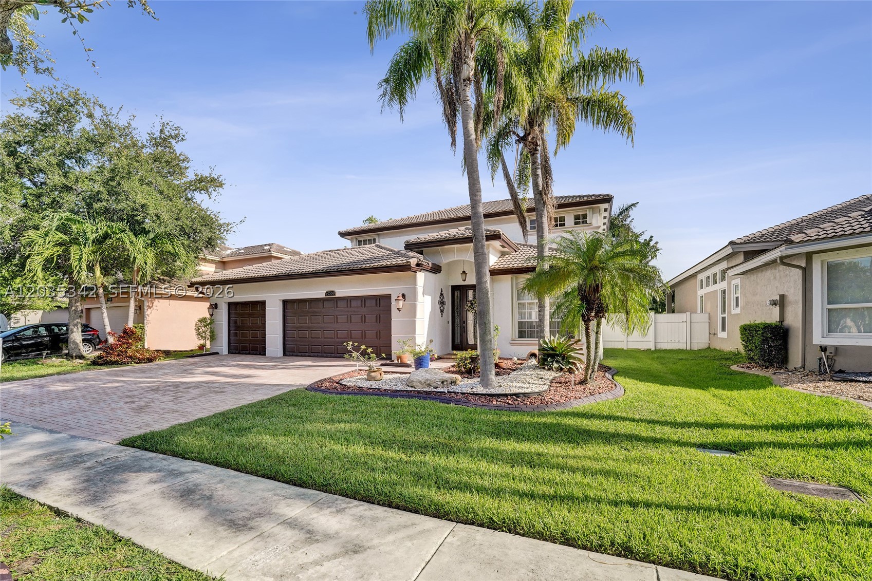 RESERVE AT HUNTINGTON 174 - Residential