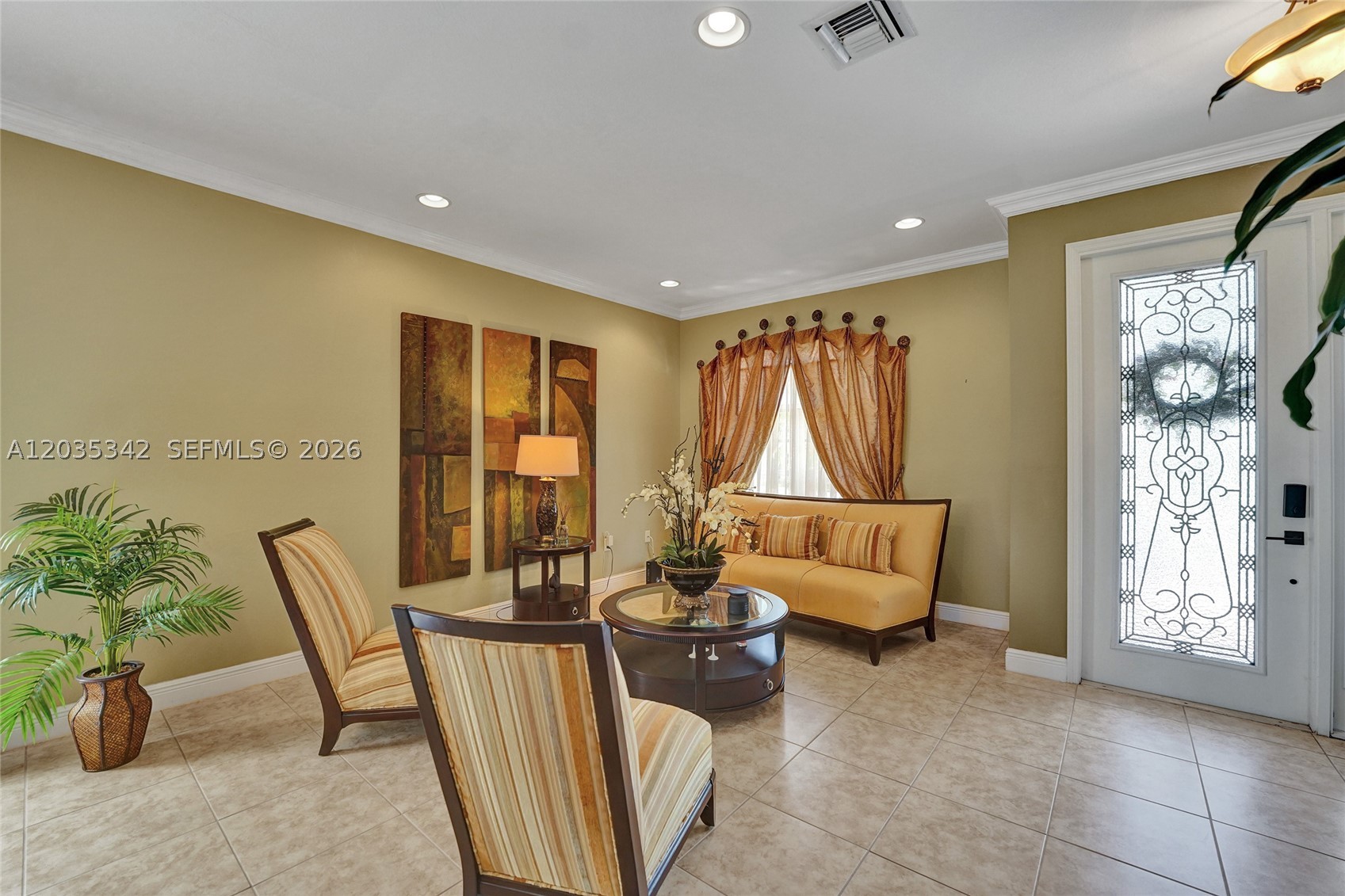 RESERVE AT HUNTINGTON 174 - Residential