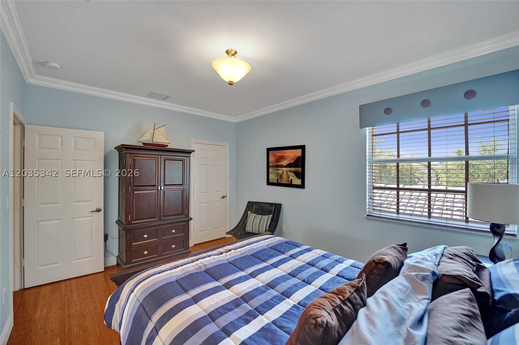 RESERVE AT HUNTINGTON 174 - Residential