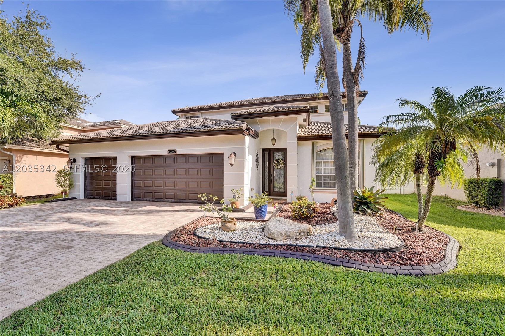 RESERVE AT HUNTINGTON 174 - Residential