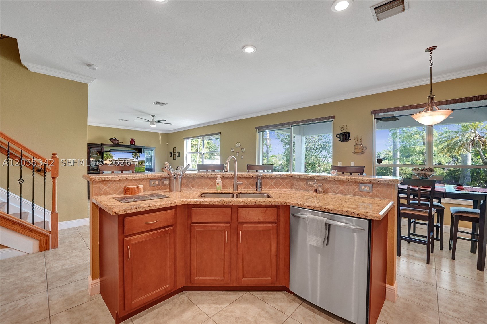 RESERVE AT HUNTINGTON 174 - Residential
