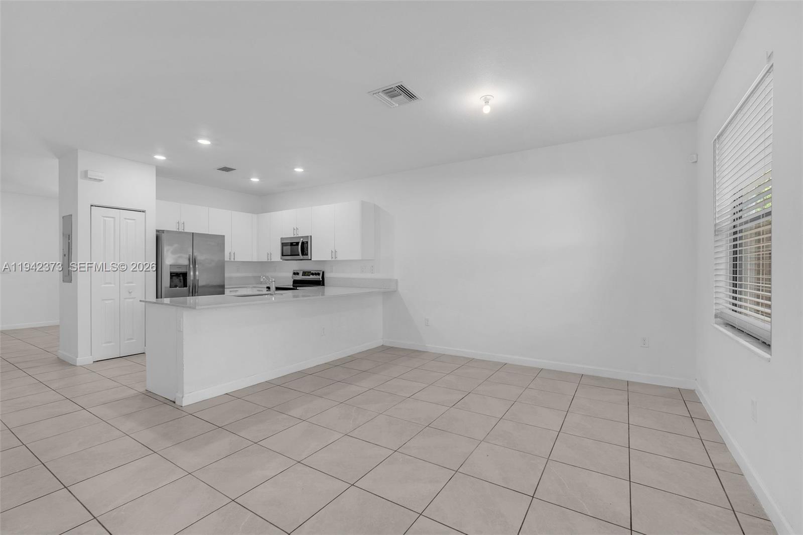 SILVER PALM RESIDENTIAL H - Residential