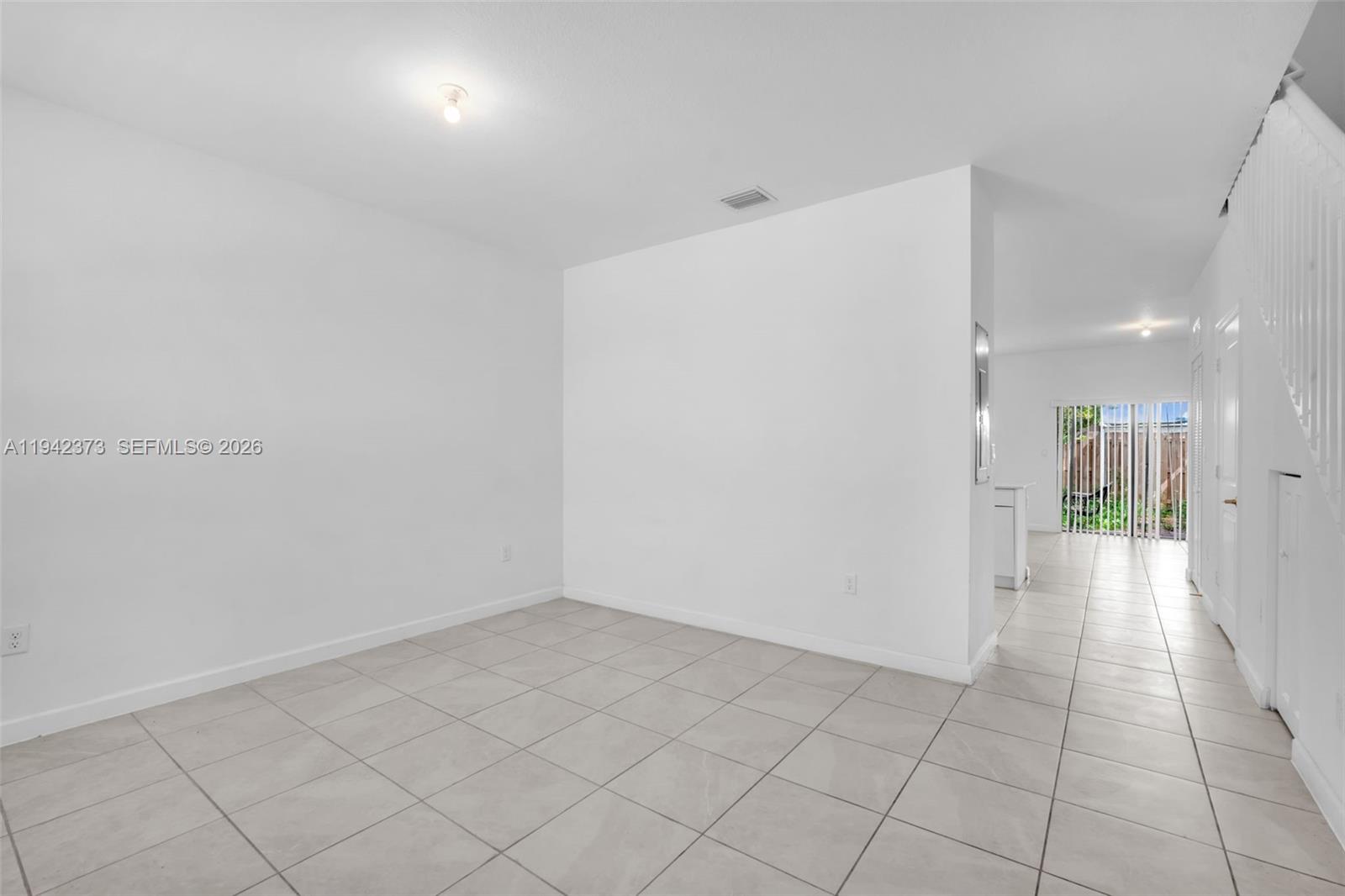 SILVER PALM RESIDENTIAL H - Residential